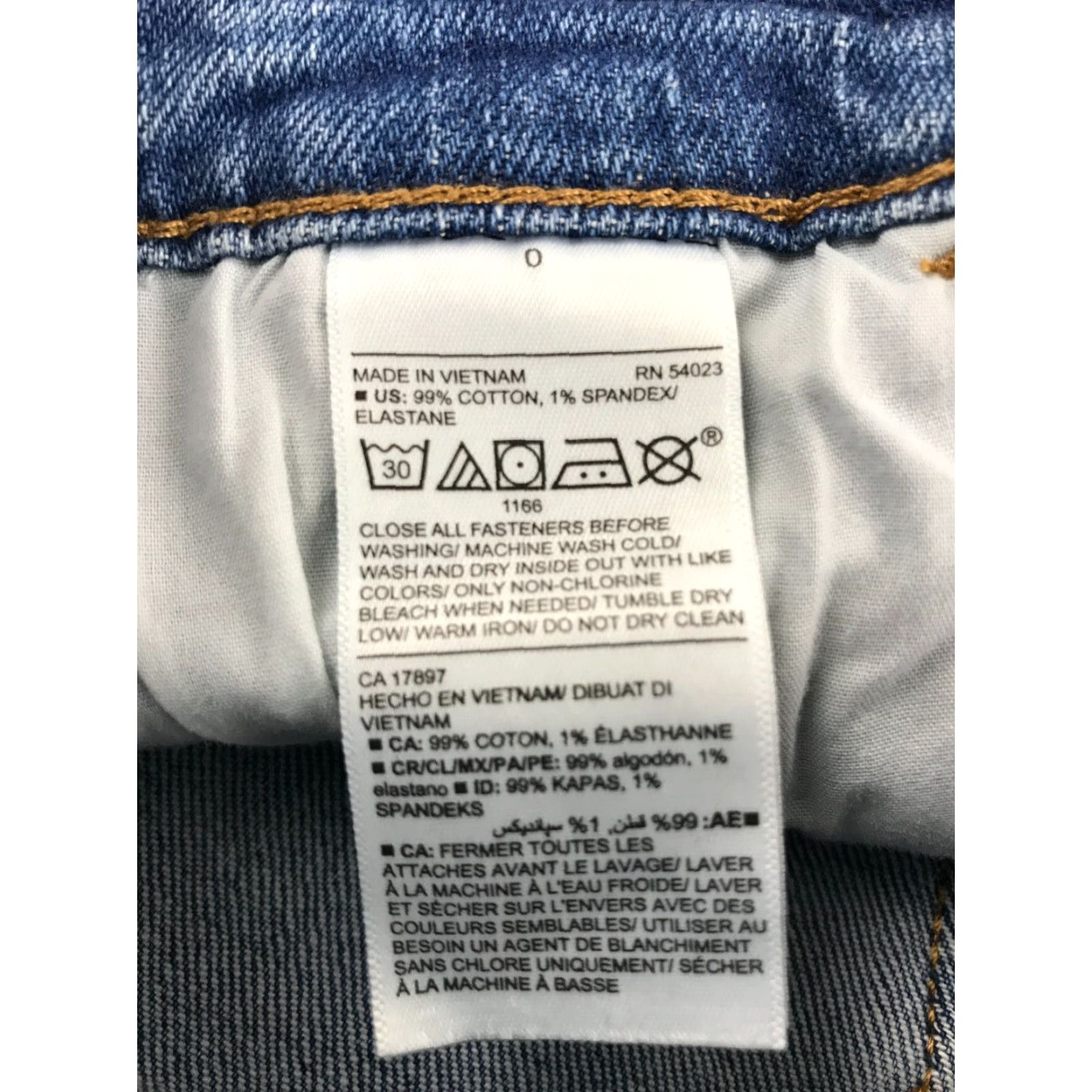 Old Navy Old Navy Shorts Women's 0 Blue Denim Distressed Boyfriend Rah Hem Mid Rise Regular Womens Jeans Shorts Size 25" / US 0 / IT 36 - 7 Thumbnail