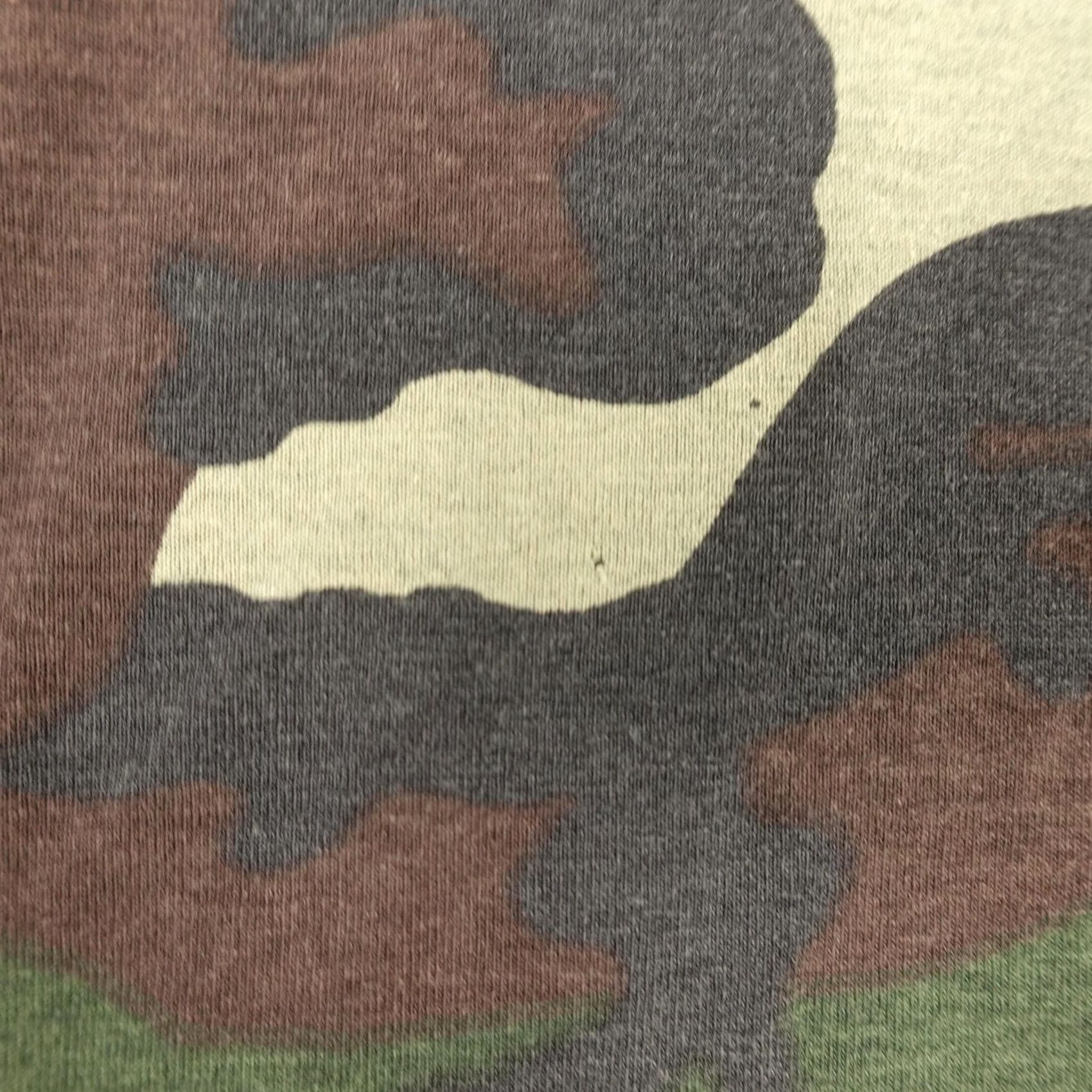 Vintage VINTAGE Camouflage Shirt Mens Large Green Brown Camo Pocket Tee Military Outdoors Soft 90s Size US M / EU 48-50 / 2 - 6 Thumbnail