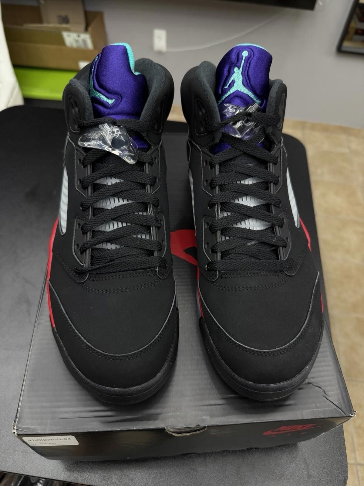 Nike 2020 Nike Air Jordan 5 V Retro Top 3 Size (10) Authentic Size US 10 / EU 43 - 3 Thumbnail