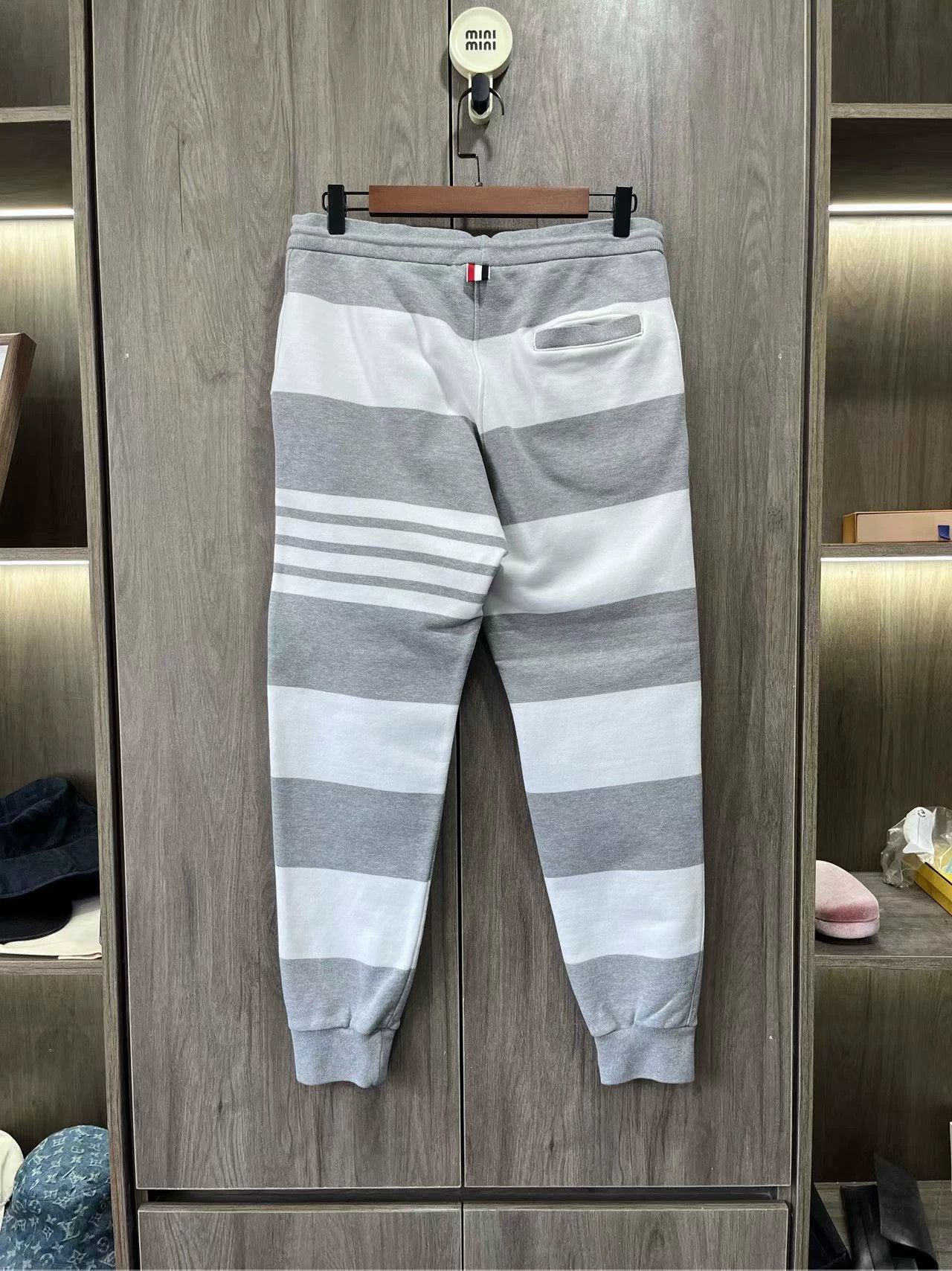 Thom Browne Thom Browne TB White Grey Stripe 4-Bar Trousers Size 1 Size US 29 - 4 Thumbnail
