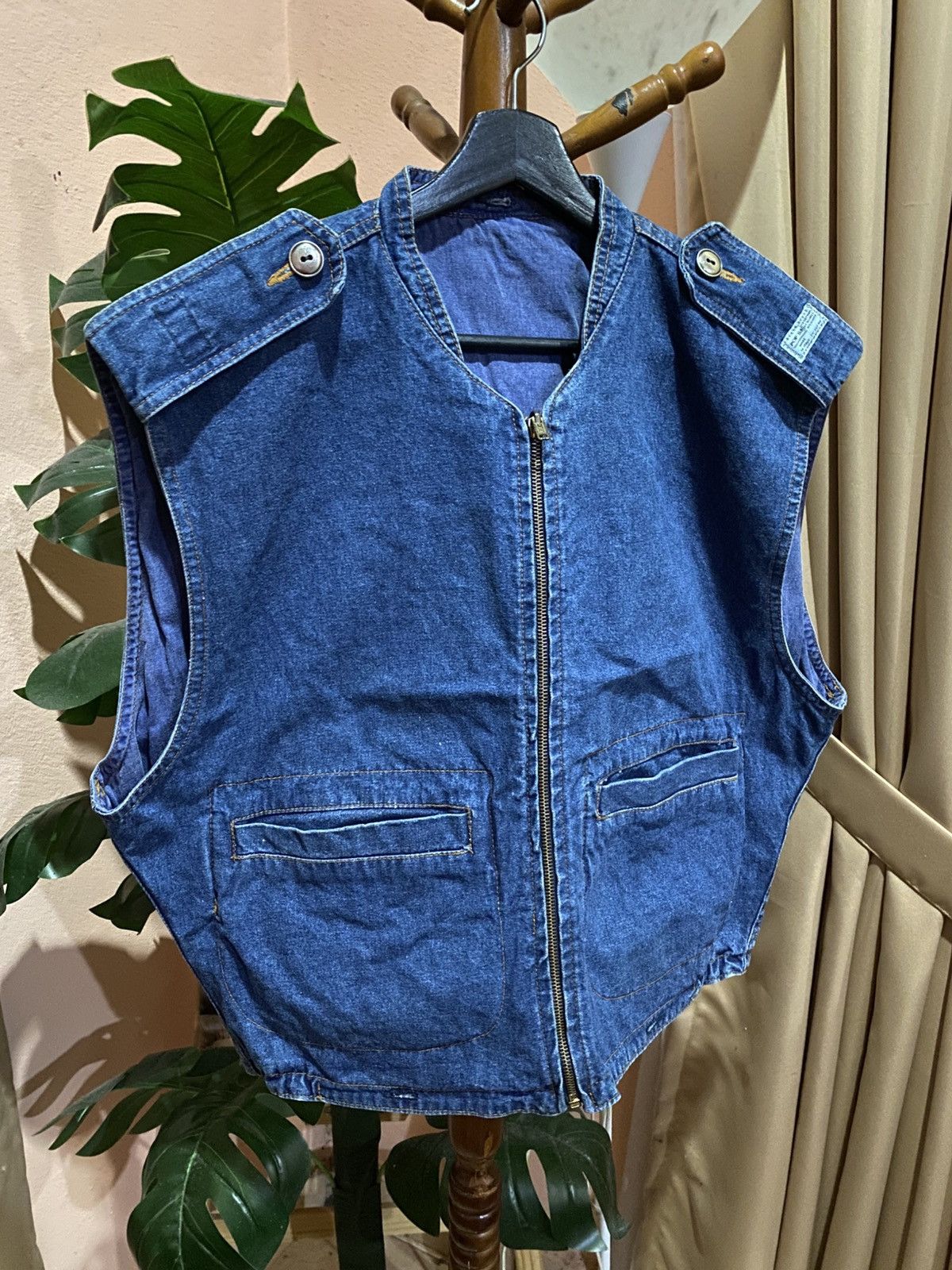 POP84 VINTAGE POP 84 DENIM BLUE VEST JACKET MADE IN ITALY Size US XL / EU 56 / 4 - 3 Thumbnail