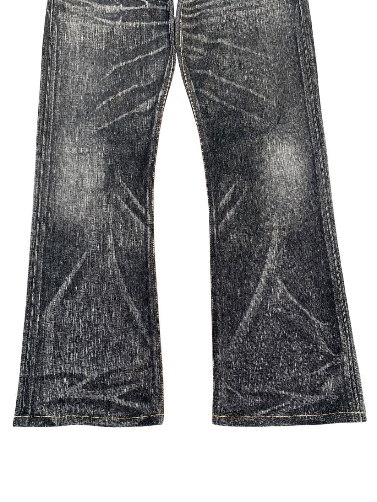 Edwin RARE💥EDWIN 503 FLARE BLUE TRIP CLAWNMARK MUDWASH DENIM Size US 35 - 7 Thumbnail