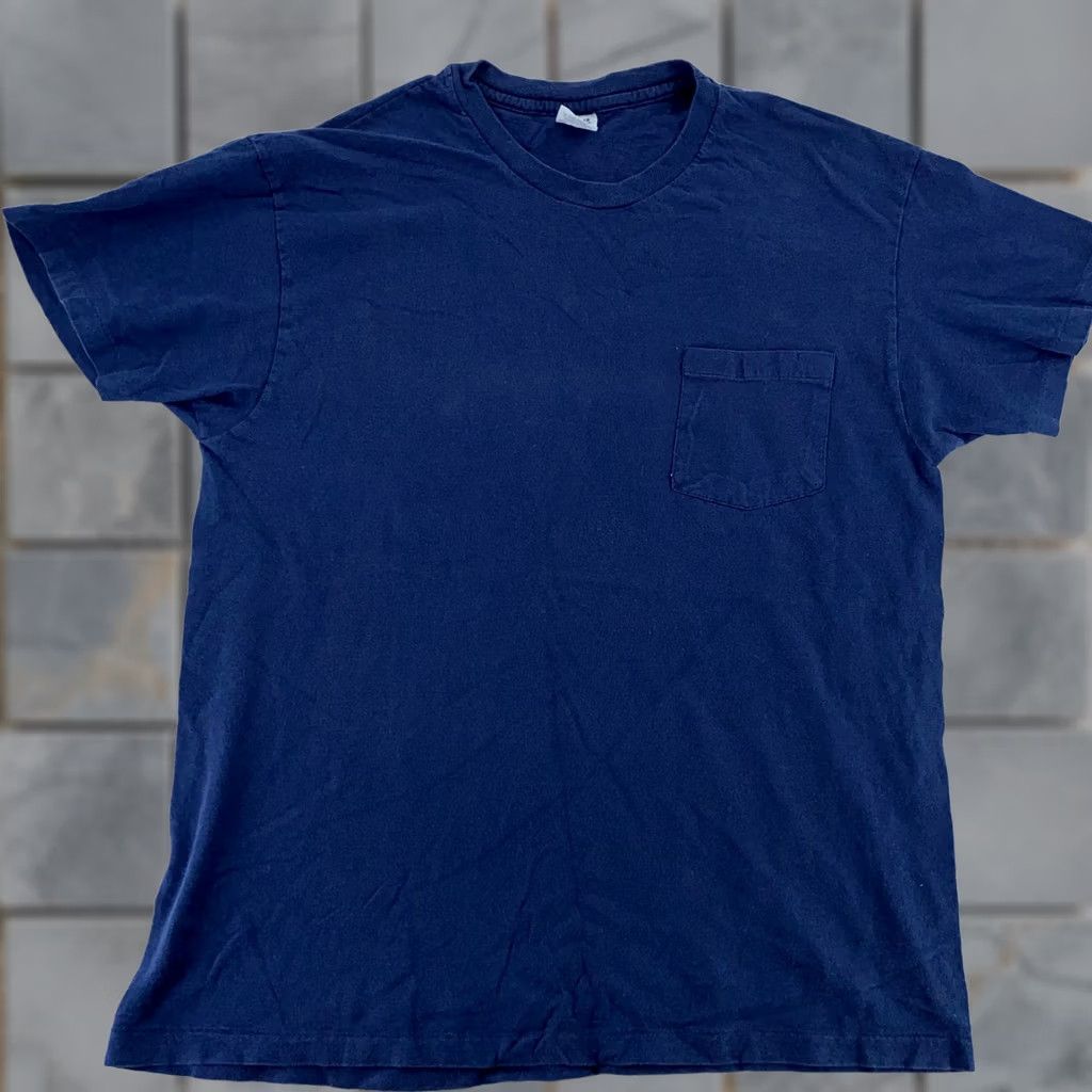 Hanes Vintage Hanes Pocket Shirt Mens M Crewneck Cotton Tee Dark Blue Size US M / EU 48-50 / 2 - 1 Thumbnail