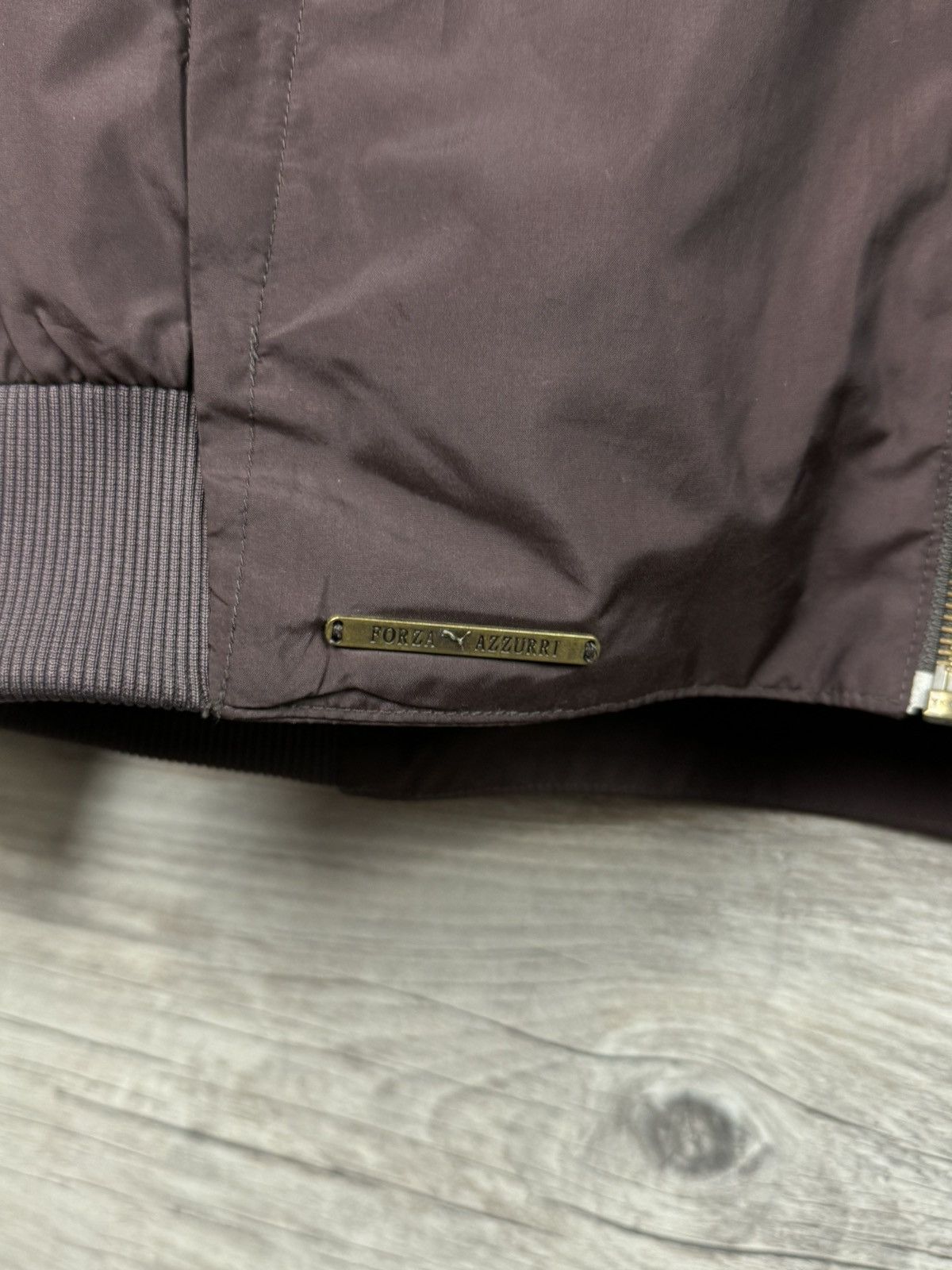 Puma Light Puma trigger with a hood hidden in the collar Size S Size US S / EU 44-46 / 1 - 9 Thumbnail