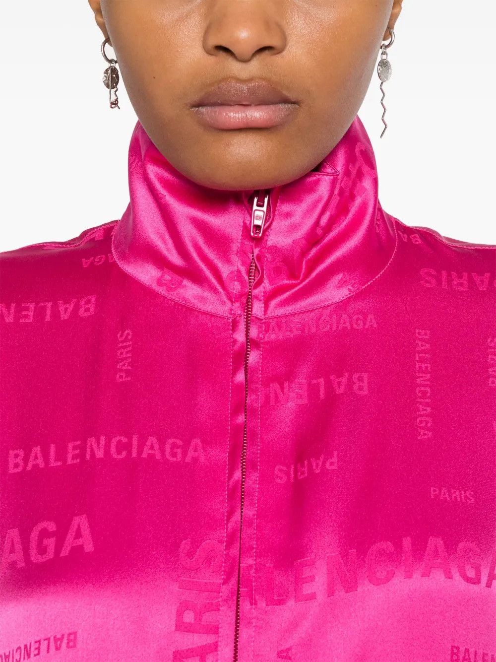 Balenciaga o1y0625 Logo Turtleneck Sweatshirt in Fuchsia Size XS / US 0-2 / IT 36-38 - 2 Thumbnail