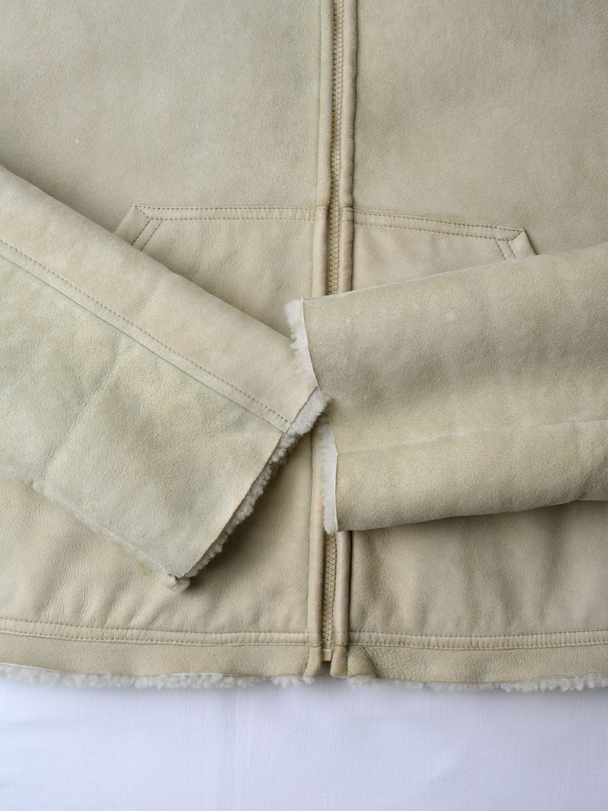 Yeezy Yeezy Season 4 (2017) - Short Shearling Jacket - Dune Size US S / EU 44-46 / 1 - 6 Thumbnail