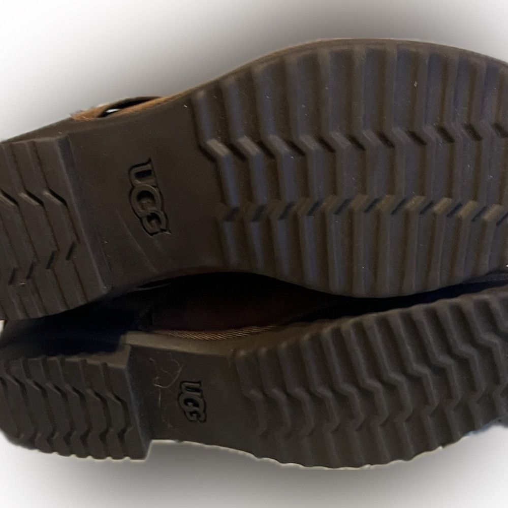 Ugg Ugg Lorna size 11 woman’s Size US 11 / IT 41 - 2 Thumbnail