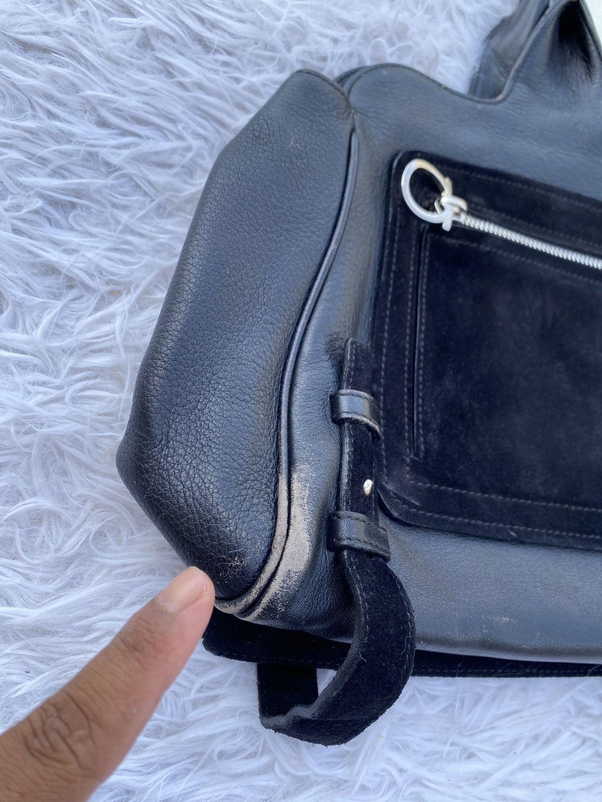 Salvatore Ferragamo Rare Salvatore Ferragamo Gancini Motif Out Pocket Hand Bag Size ONE SIZE - 9 Thumbnail