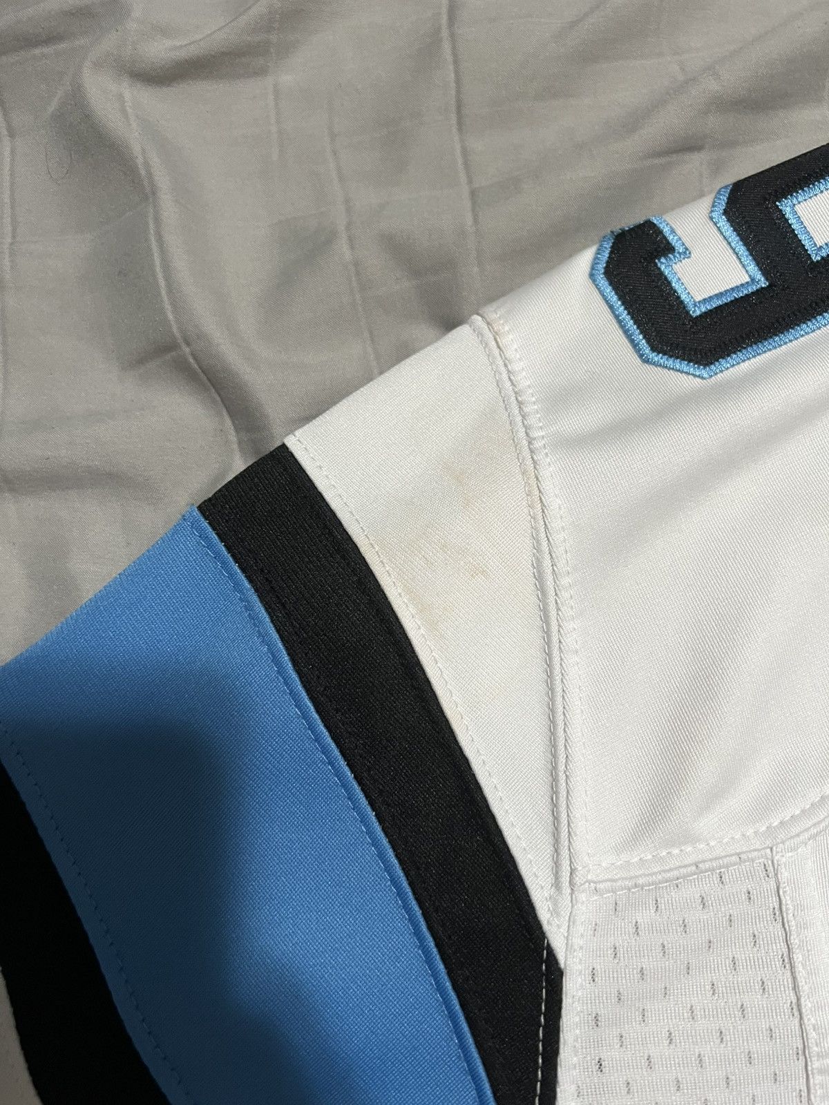 Nike Luke Kuechly Jersey - Carolina Panthers Home - Small Size US S / EU 44-46 / 1 - 4 Thumbnail