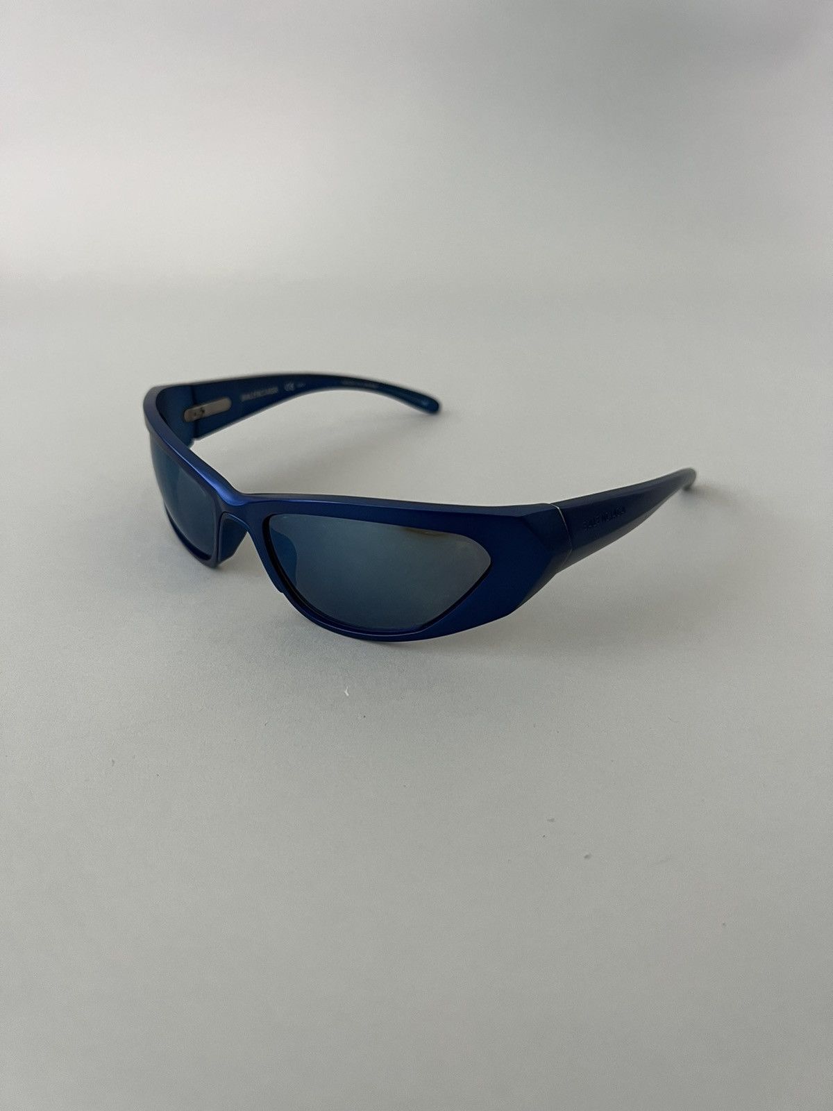 Balenciaga Balenciaga - Metal Rectangle Sunglasses Size ONE SIZE - 1 Thumbnail