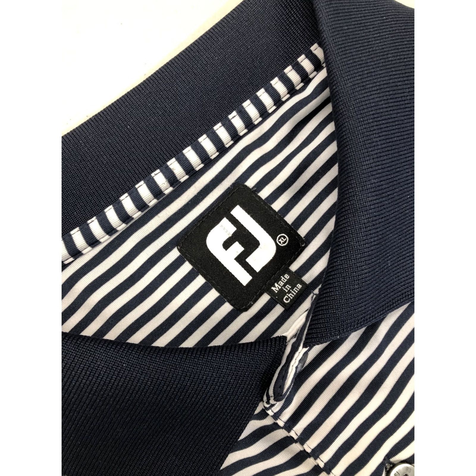 Footjoy FOOTJOY Shirt Mens XL GOLF Polo POLYESTER SPANDEX Blue White Striped Size US XL / EU 56 / 4 - 2 Thumbnail
