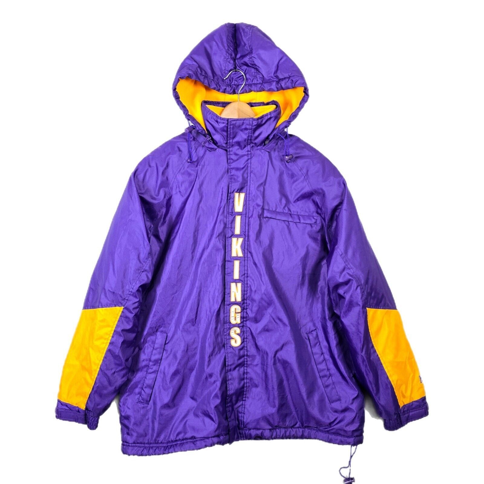 NFL Vintage Minnesota Vikings NFL G-iii Jacket Mens Large Purple Size US L / EU 52-54 / 3 - 1 Thumbnail
