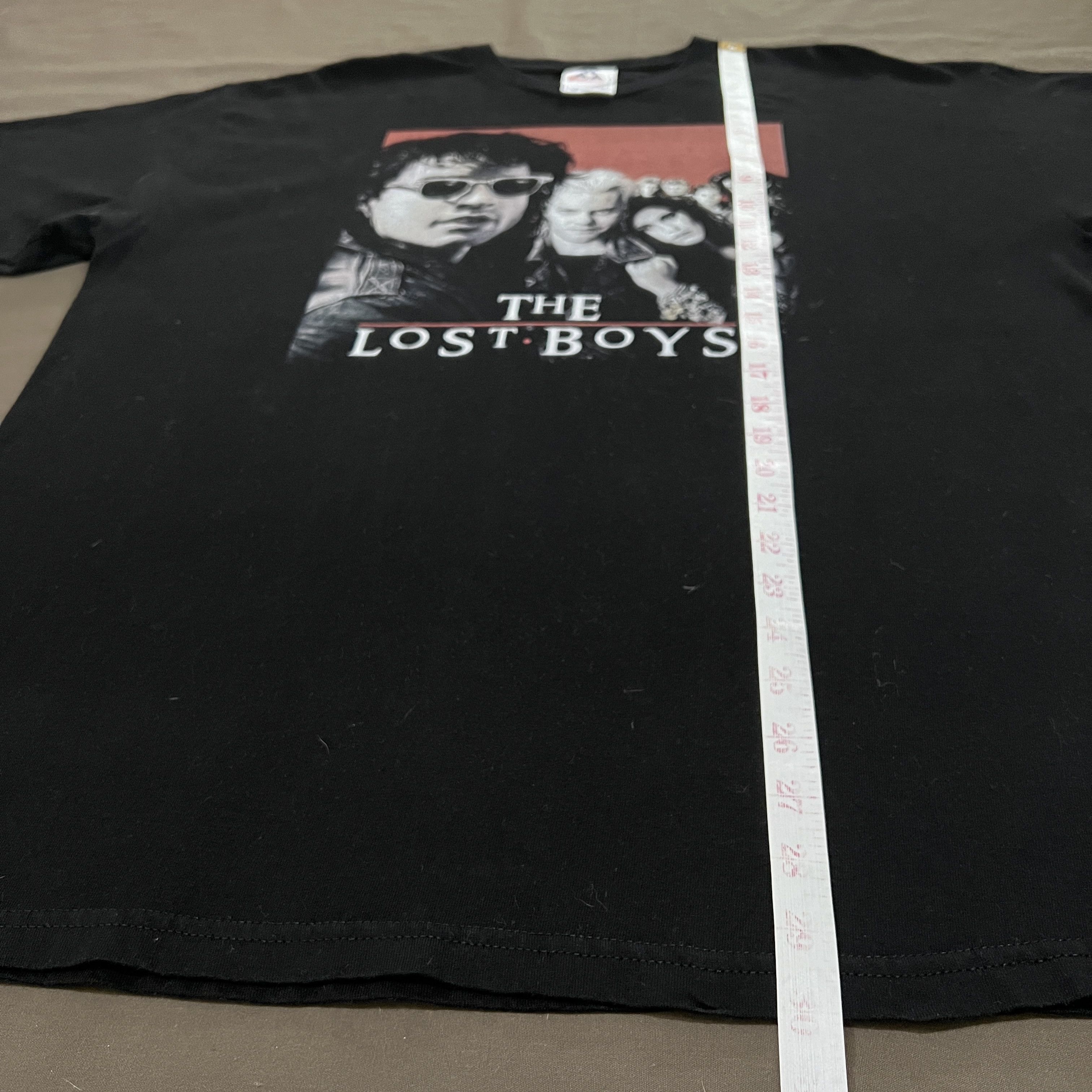 Expert Horror Vintage The Lost Boys Movie Promo Tee XL Size US XL / EU 56 / 4 - 9 Thumbnail