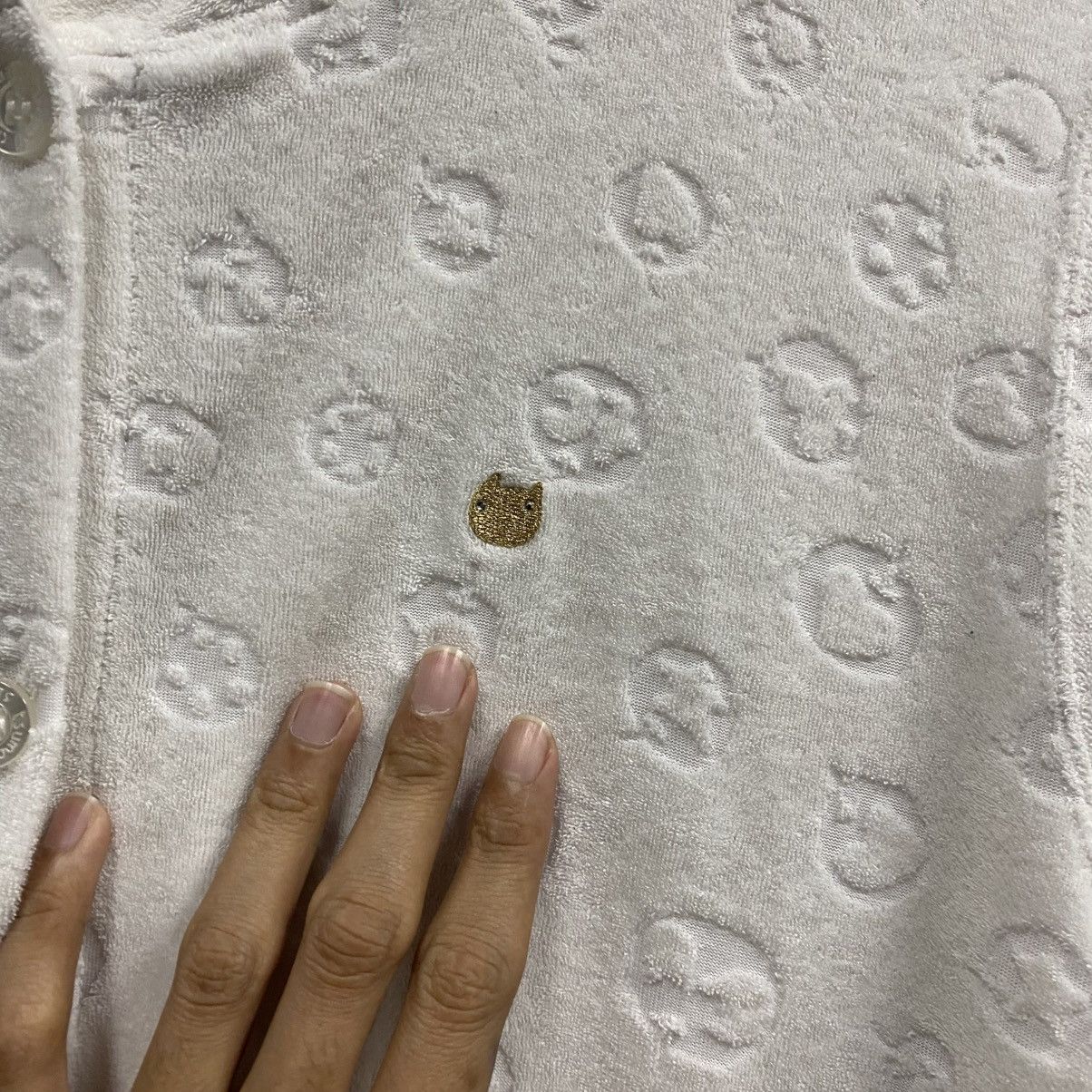 Issey Miyake Issey Miyake Tsumori Chisato Sleep Button Shirt Embossed Size US L / EU 52-54 / 3 - 7 Thumbnail