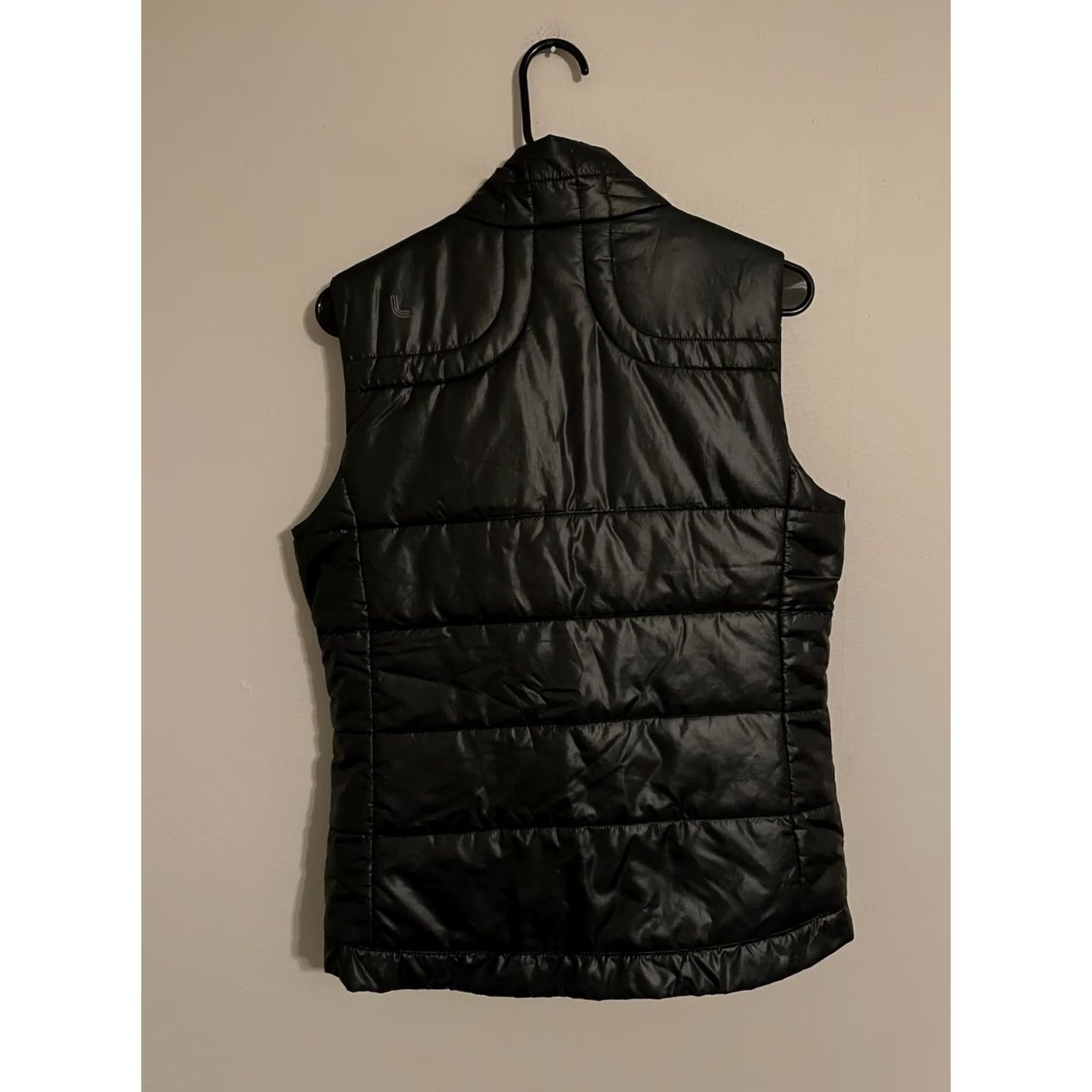 Vintage VINTAGE Lole Black Insulated Puffer Vest Jacket Asymmetrical Zip Women's Medium Size M / US 6-8 / IT 42-44 - 4 Thumbnail