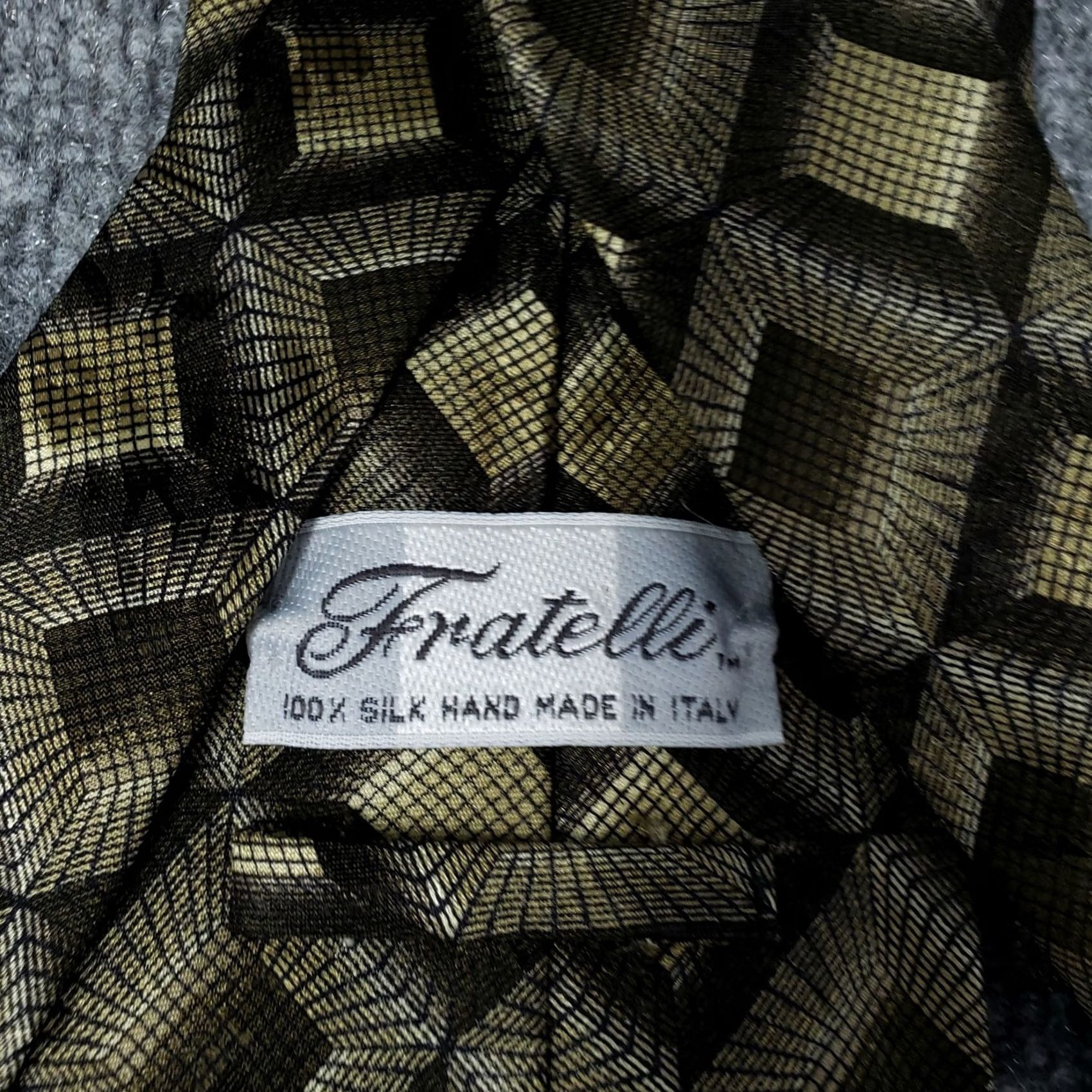 Vintage Fratelli Neck Tie Beige Geometric Silk Handmade Designer Italy Mens Necktie Size ONE SIZE - 7 Thumbnail