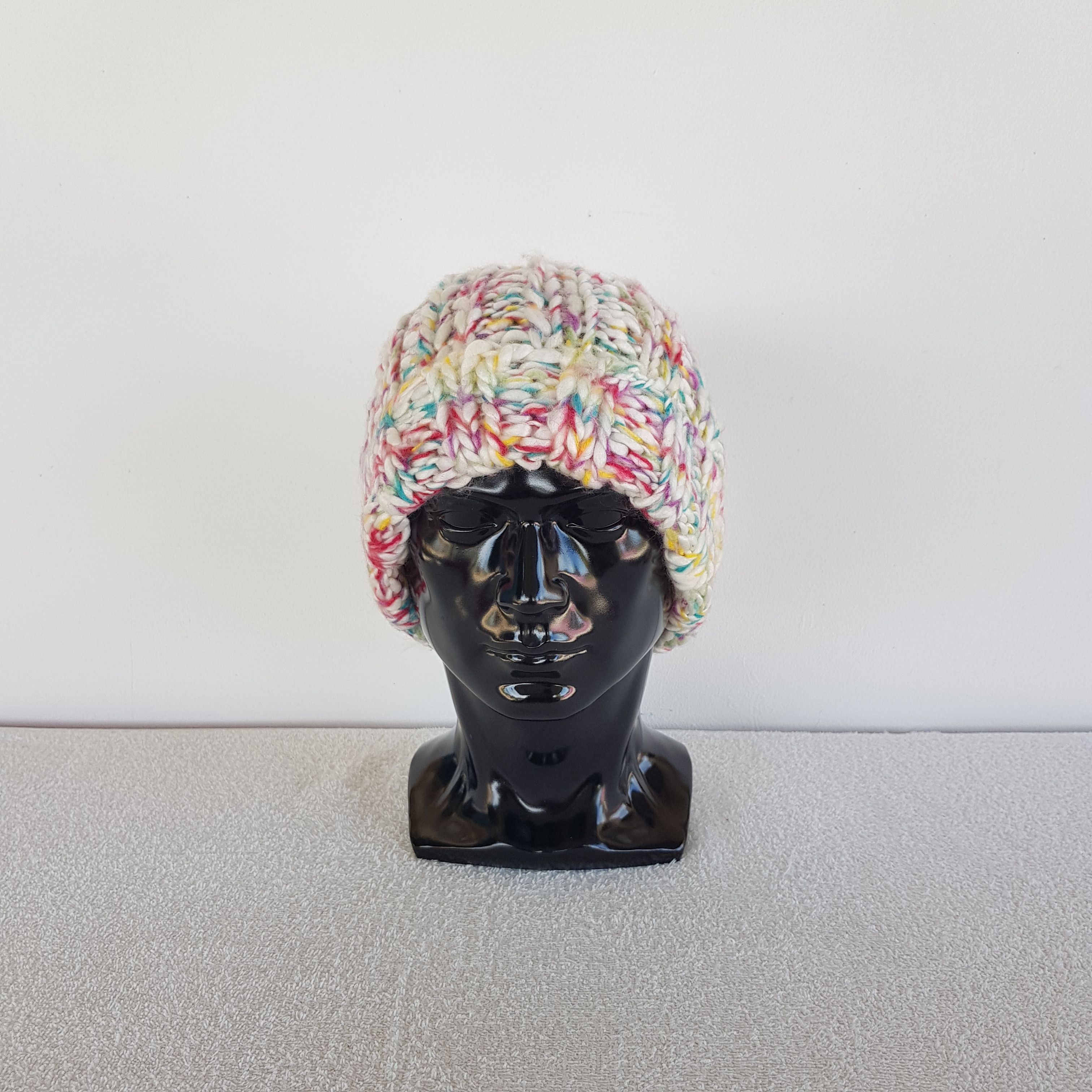 Japanese Brand Vintage Grazie Beanie Giant Crochet Pom Snow Caps Ski Hats Size ONE SIZE - 2 Thumbnail