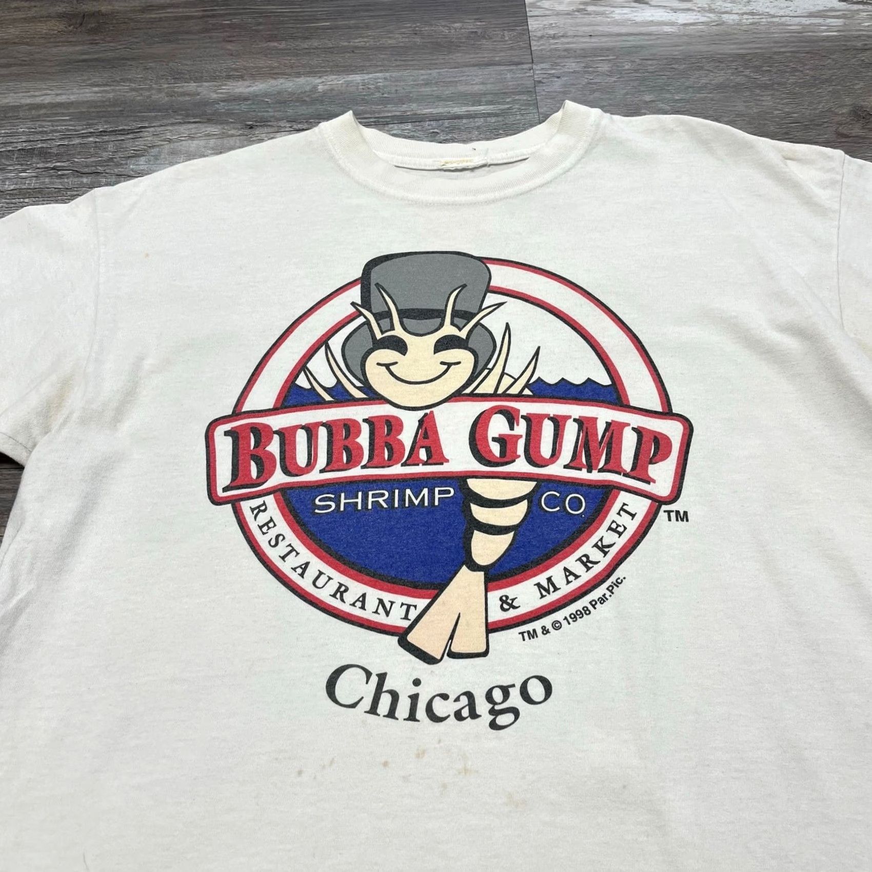 CO VINTAGE Bubba Gump Shrimp Co Chicago White Men L Forrest Gump Movie Tee Shirt Size US L / EU 52-54 / 3 - 2 Thumbnail