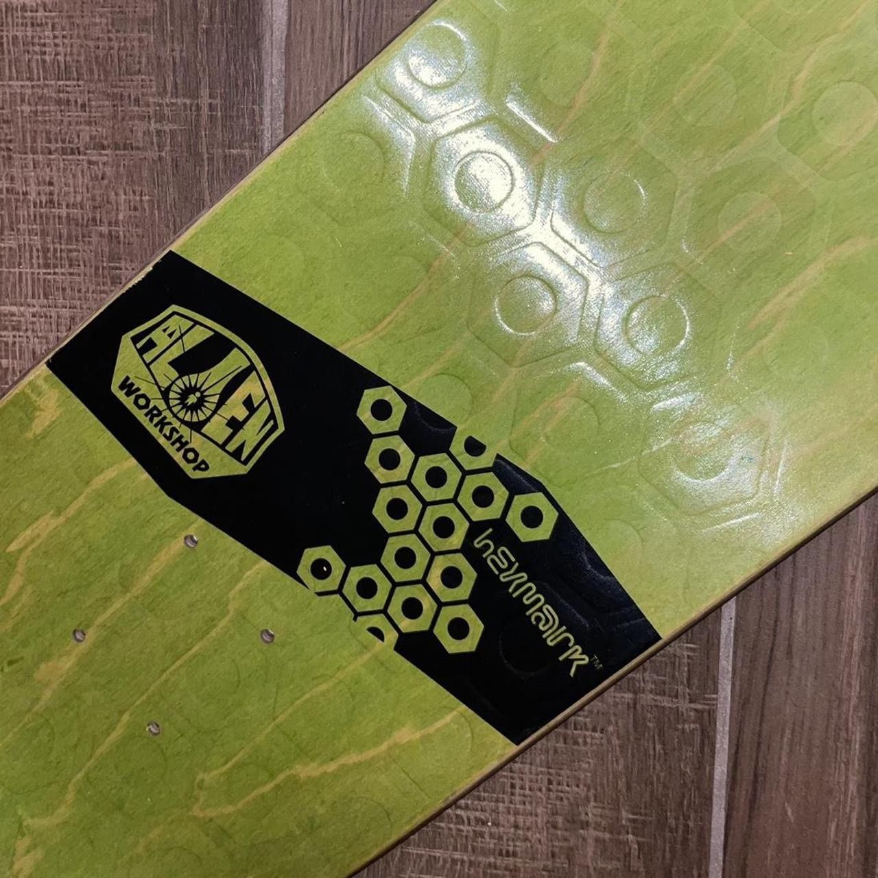 Alien Workshop Rare Alien Workshop Omar Salazar skateboard deck 7.75 Size ONE SIZE - 3 Thumbnail
