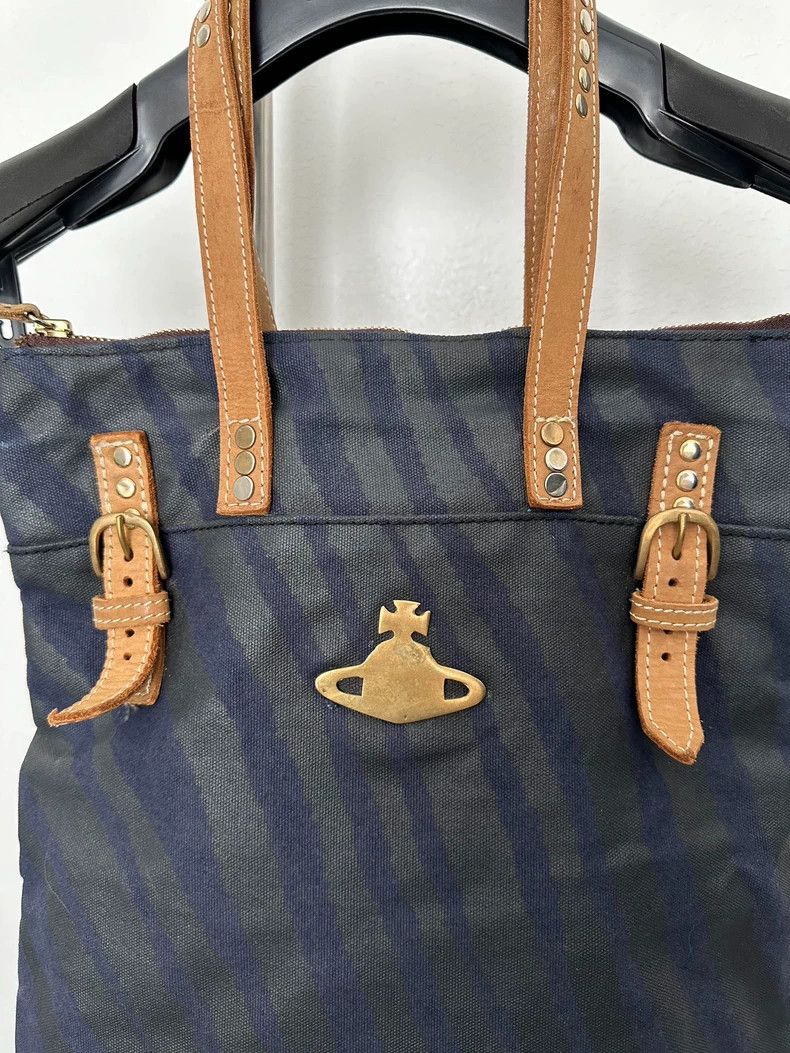 Vivienne Westwood Vivienne Westwood size os Kenyan handmade handbag Size ONE SIZE - 2 Thumbnail