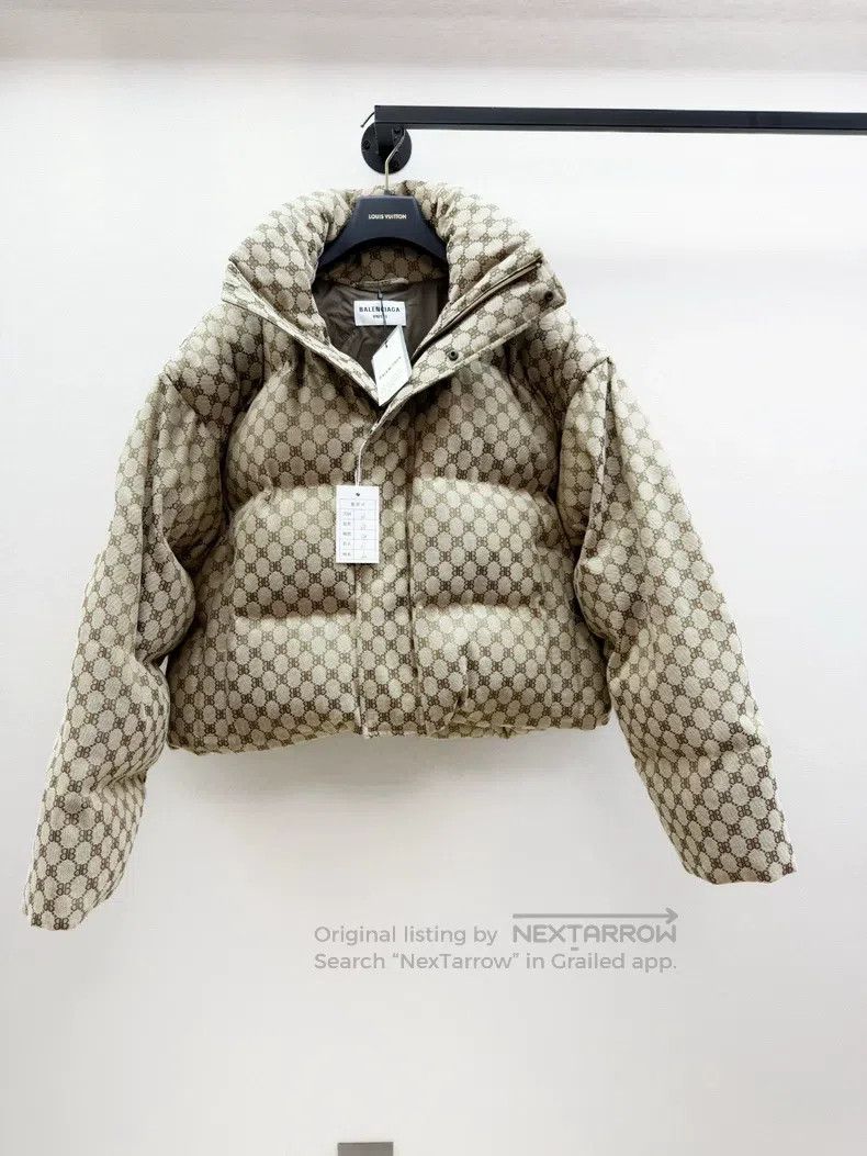 Balenciaga Balenciaga Down Jacket Size XS / US 0-2 / IT 36-38 - 1 Thumbnail