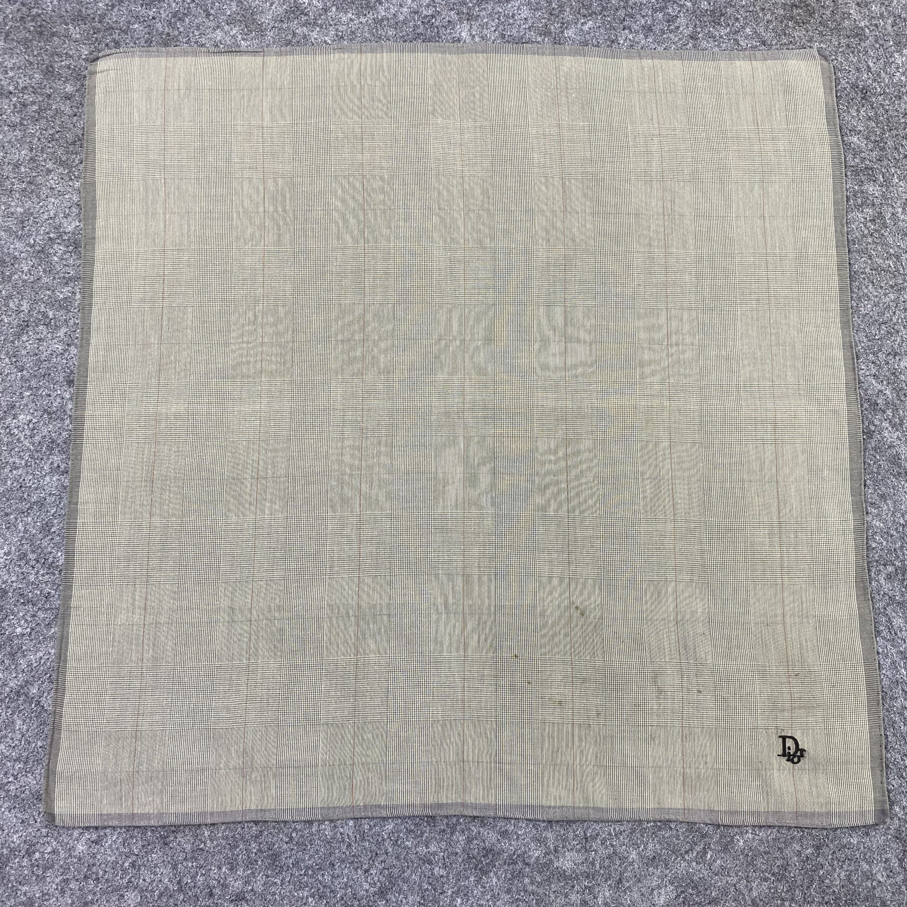 Vintage Christian Dior Handkerchief Neckerchief Bandana-B1881 Size ONE SIZE - 3 Thumbnail
