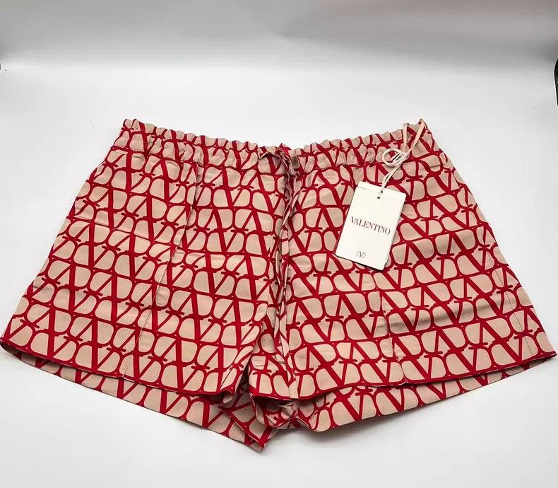 Valentino Valentino Printed shorts Size 28" / US 6 / IT 42 - 1 Thumbnail