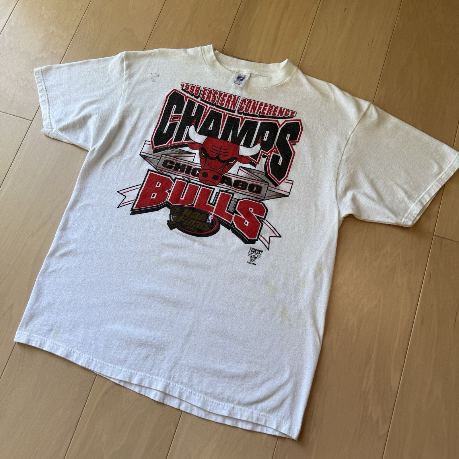 Logo 7 × Vintage Vintage Chicago Bulls Shirt XL White 90s Micheal Jordan NBA Size US XL / EU 56 / 4 - 8 Thumbnail