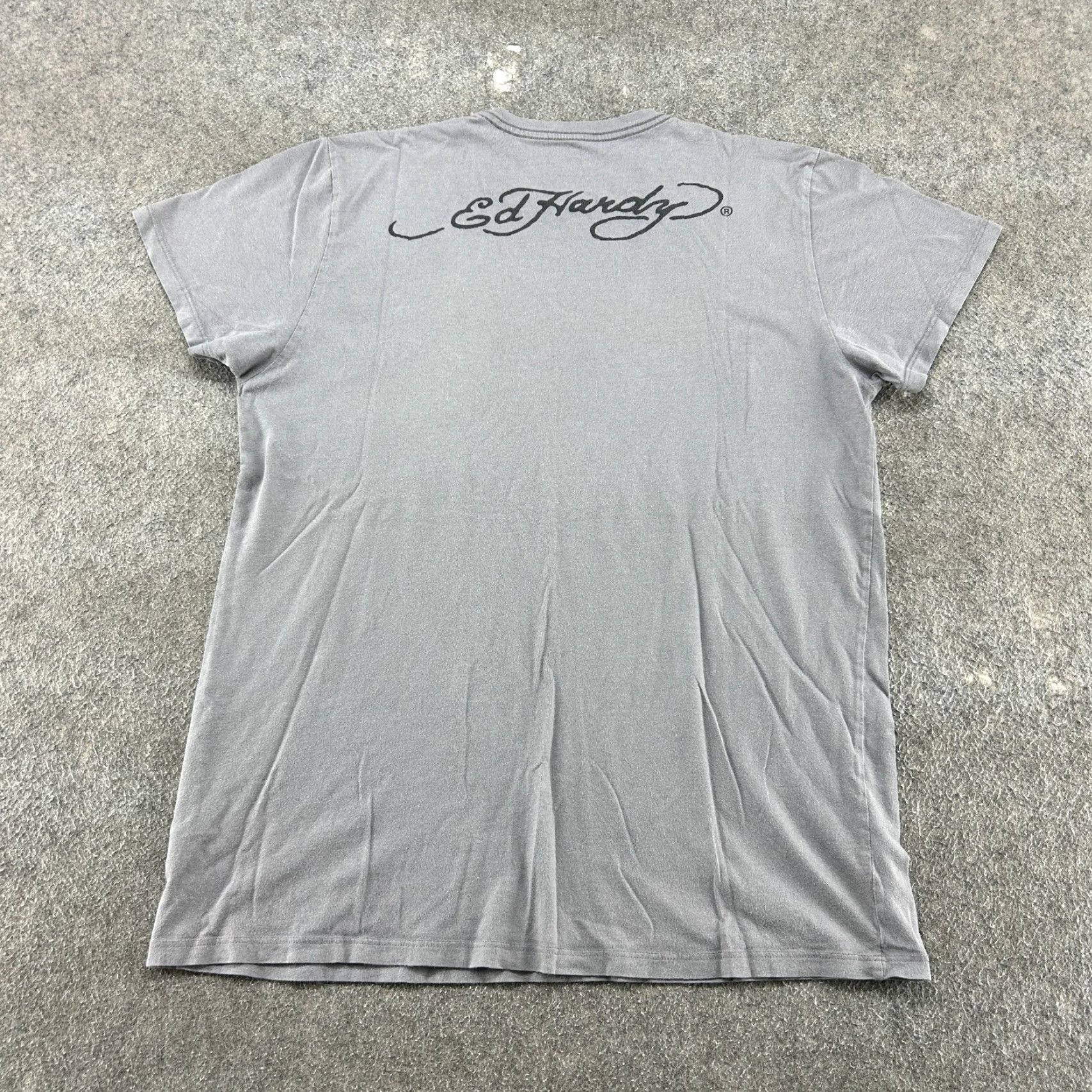 Ed Hardy VINTAGE Ed Hardy Shirt Womens XL Gray Skull Short Sleeve Y2K Size XL / US 12-14 / IT 48-50 - 3 Thumbnail