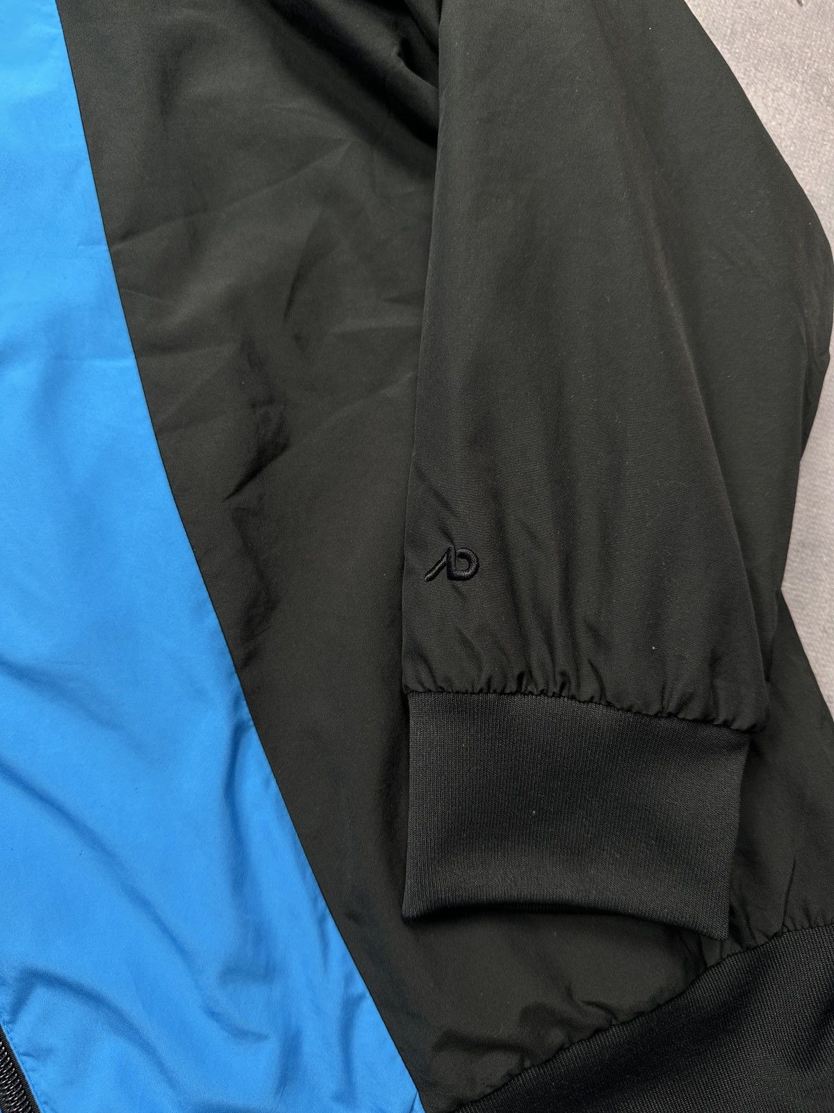 Nike Nike Vintage Zipper Black Jacket swoosh logo y2k 90s Zip-Up Size US XL / EU 56 / 4 - 5 Thumbnail