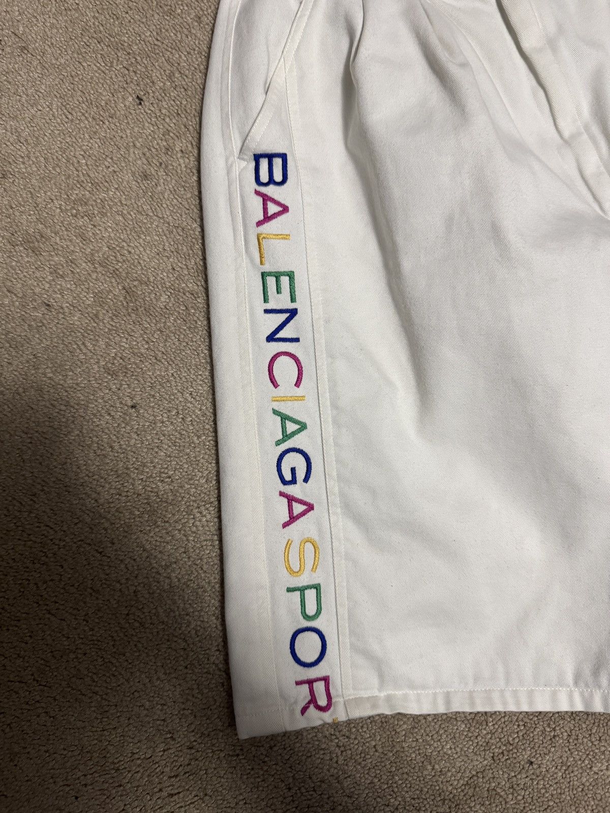 Balenciaga Balenciaga Sport Womens Shorts Size US 26 / EU 42 - 2 Thumbnail