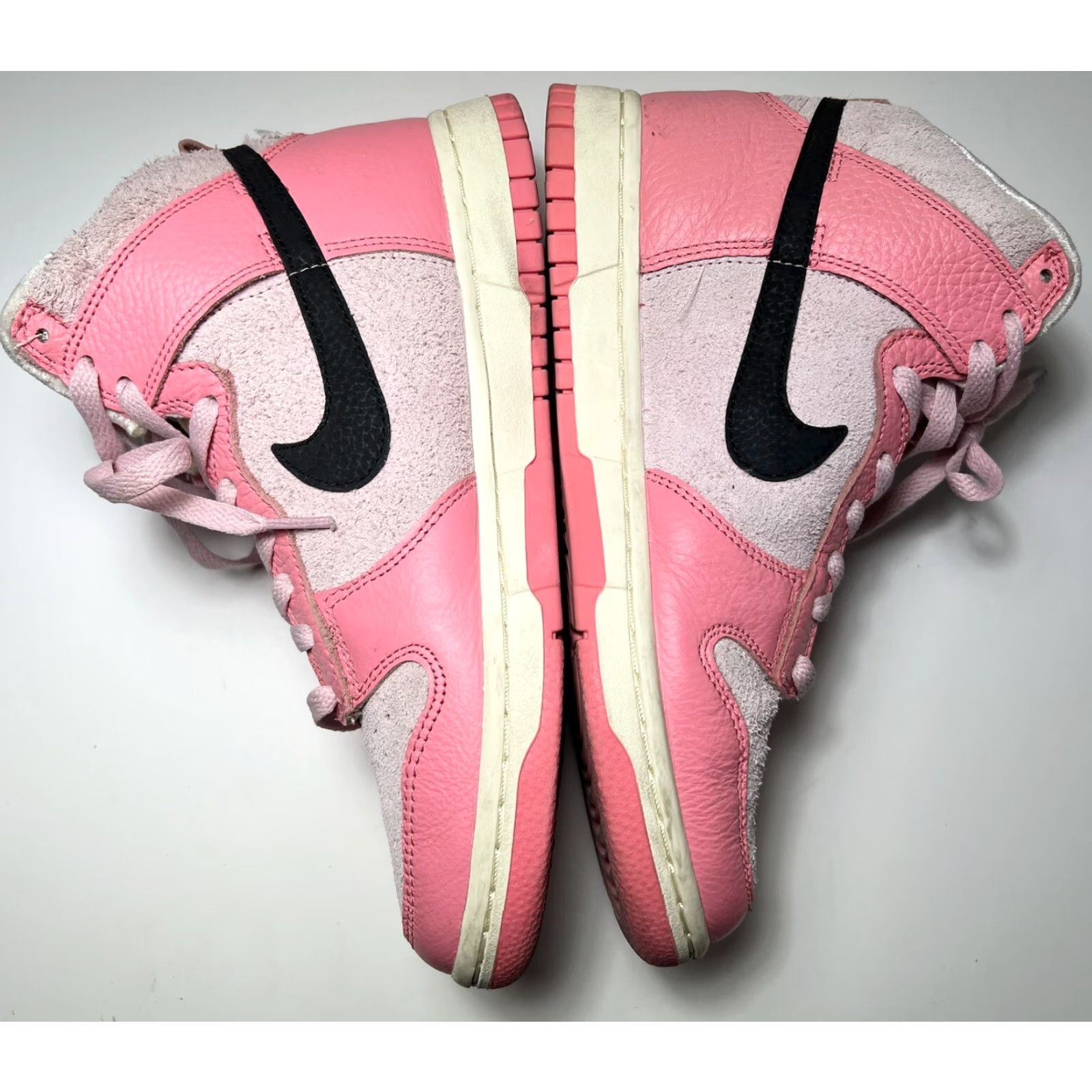 Nike **Nike Dunk High Hoops Pink Retro Women's Size 8 DX3359-600** User: Nike Dunk High Hoops Pink Retro Women's Size 8 DX3359-600 Size US 8 / IT 38 - 3 Thumbnail