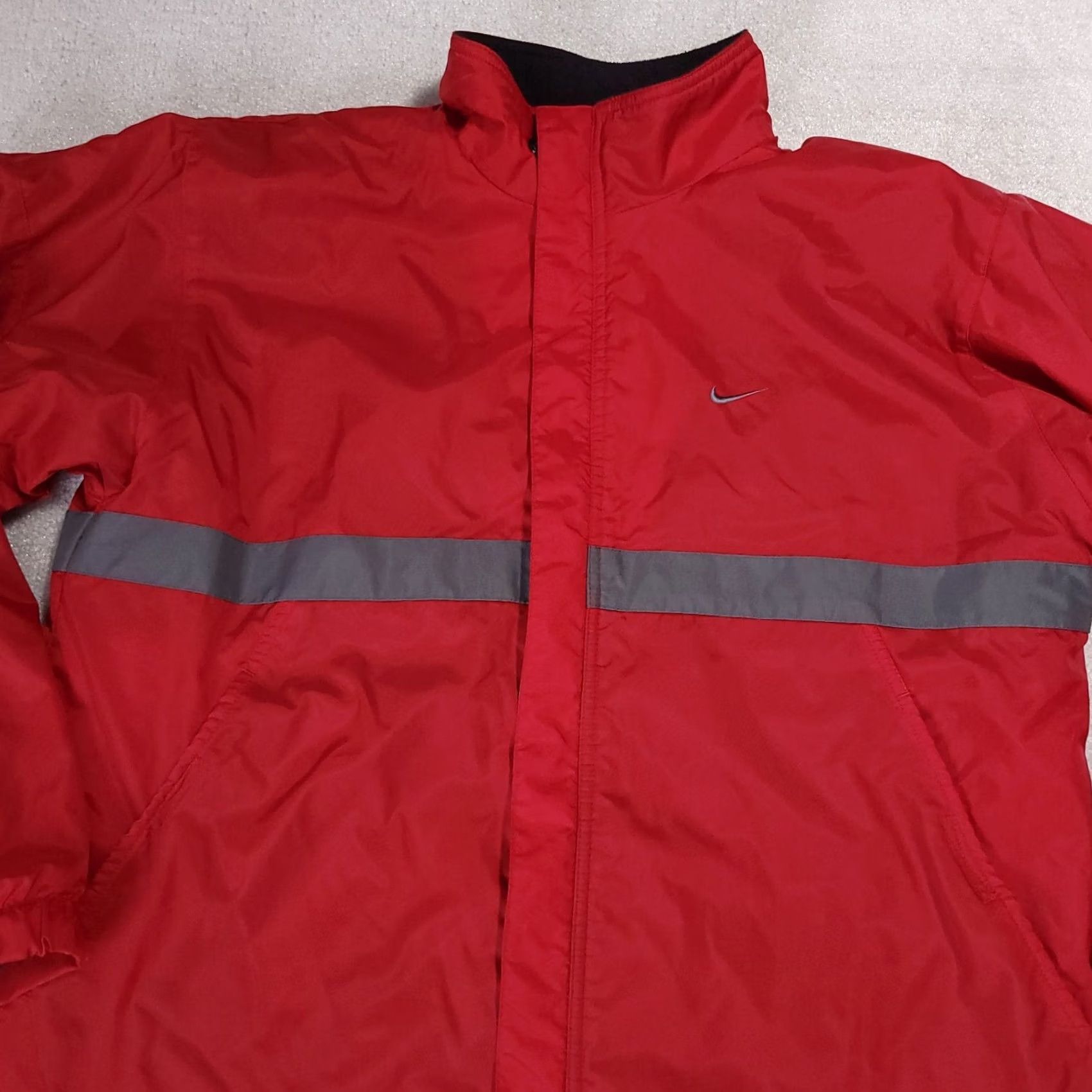 Nike VINTAGE Nike Jacket Mens M Red Windbreaker Reflective Swoosh Zip Full Zip 90s Outdoor Sports Size US M / EU 48-50 / 2 - 3 Thumbnail