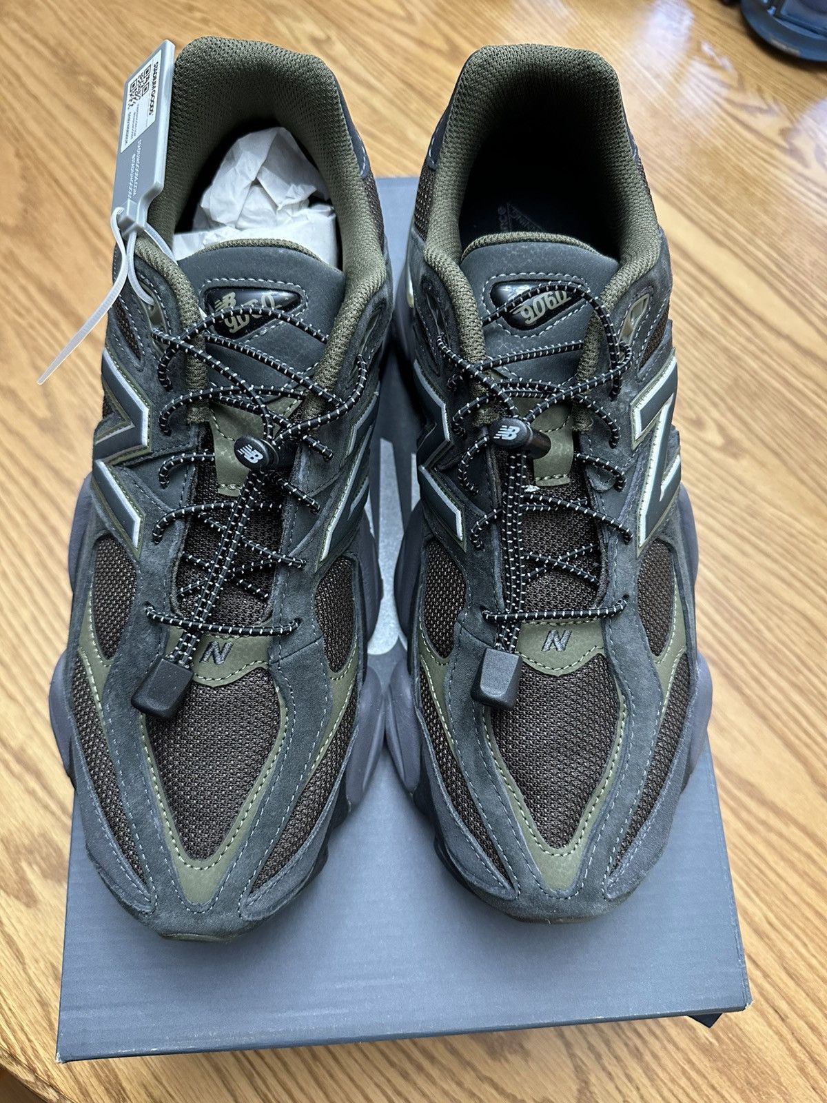 New Balance New Balance 6090 Size US 10.5 / EU 43-44 - 1 Thumbnail