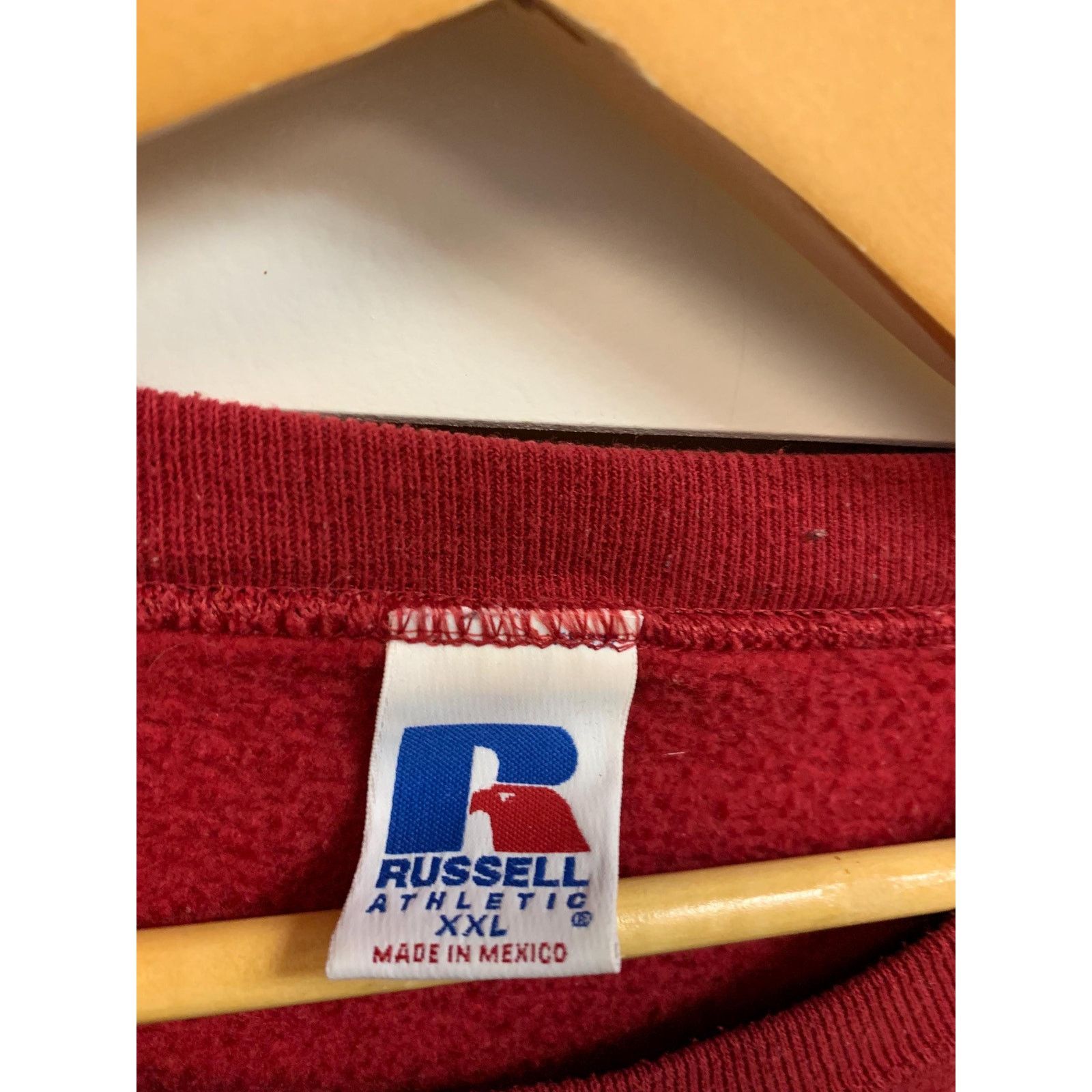Russell Athletic Vintage Russell athletic crewneck Sweatshirt size 2 XL Size US XXL / EU 58 / 5 - 4 Thumbnail