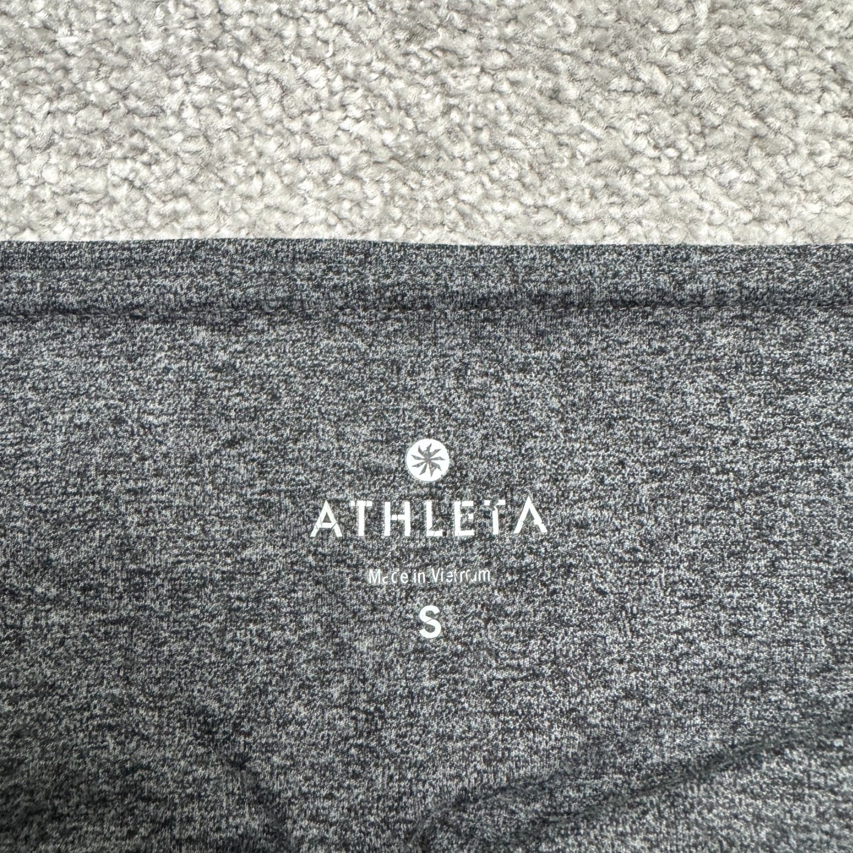 Athleta VINTAGE Athleta Salutation Powevita Capri Cropped Leggings Womens Small Gray Active Yoga Size 28" / US 6 / IT 42 - 5 Thumbnail