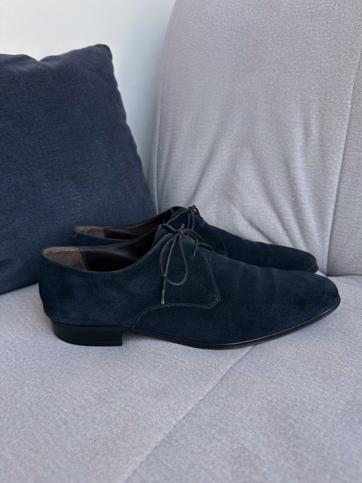 Salvatore Ferragamo Salvatore Ferragamo Dark Blue Suede Shoes Size US 8 / EU 41 - 1 Thumbnail