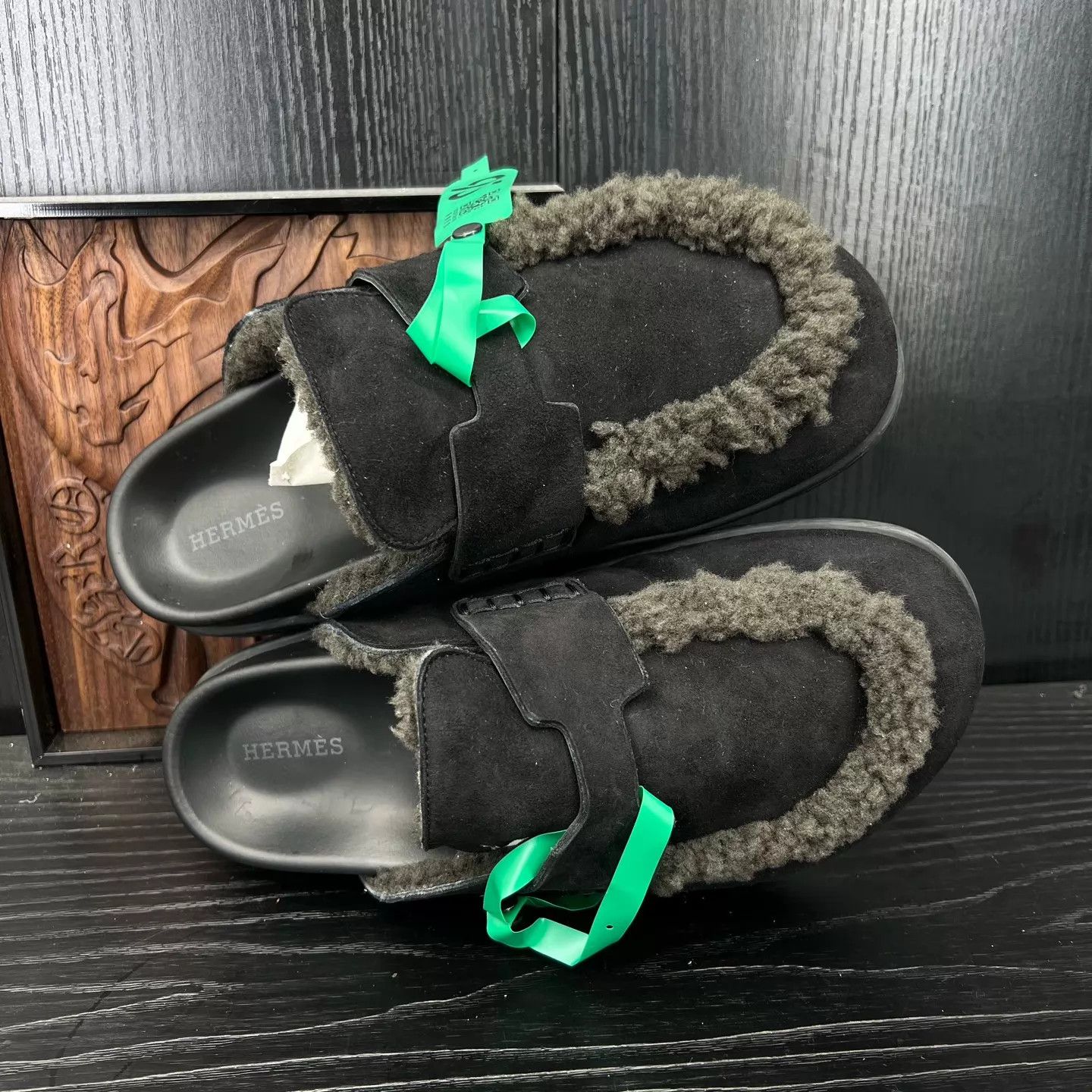 Hermes Hermès Black Suede Toe-Cap Slipper Size 37 (New) Size US 6.5 / IT 36.5 - 8 Thumbnail