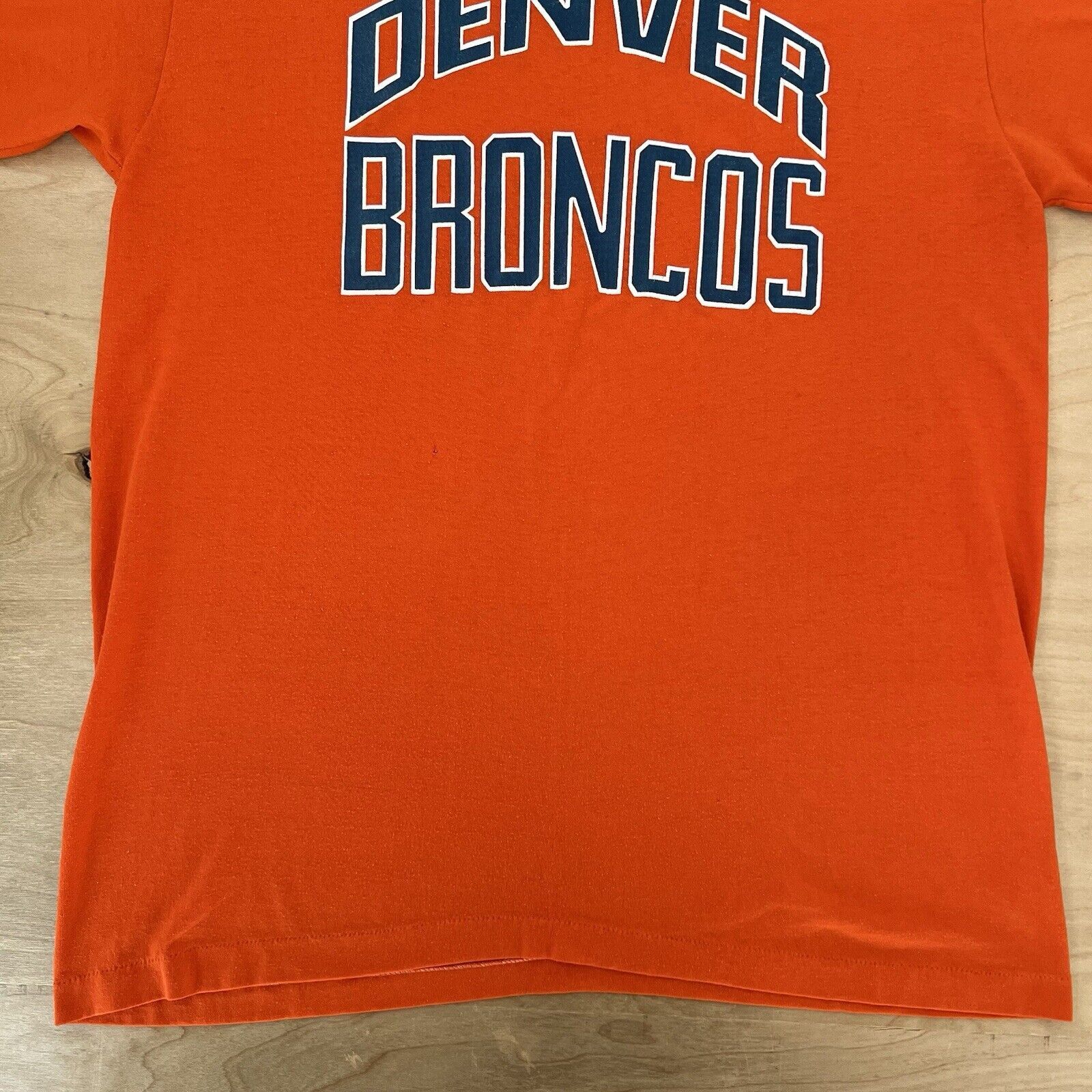Logo 7 × Vintage Vintage Denver Broncos Shirt L Orange 70s NFL Football Size US L / EU 52-54 / 3 - 5 Thumbnail