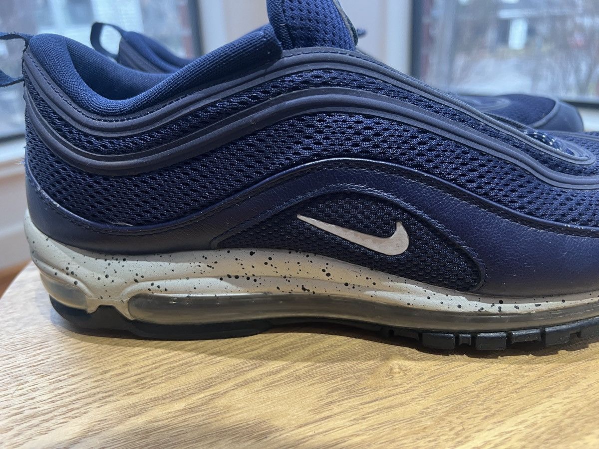 Nike Nike Air Max 97 Size US 13 / EU 46 - 2 Thumbnail