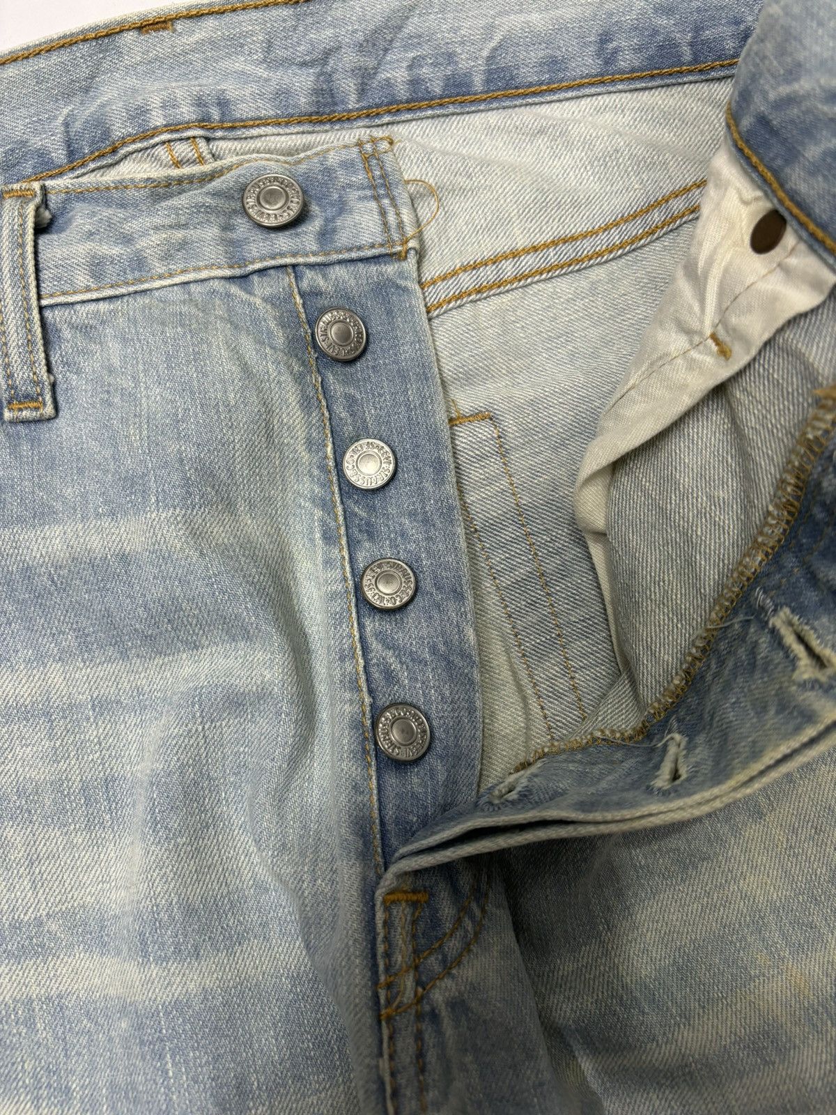 Levi's VINTAGE LEVIS 501 CLAW MARK BLUE WASH DISTRESS DENIM JEANS Size US 32 / EU 48 - 13 Thumbnail