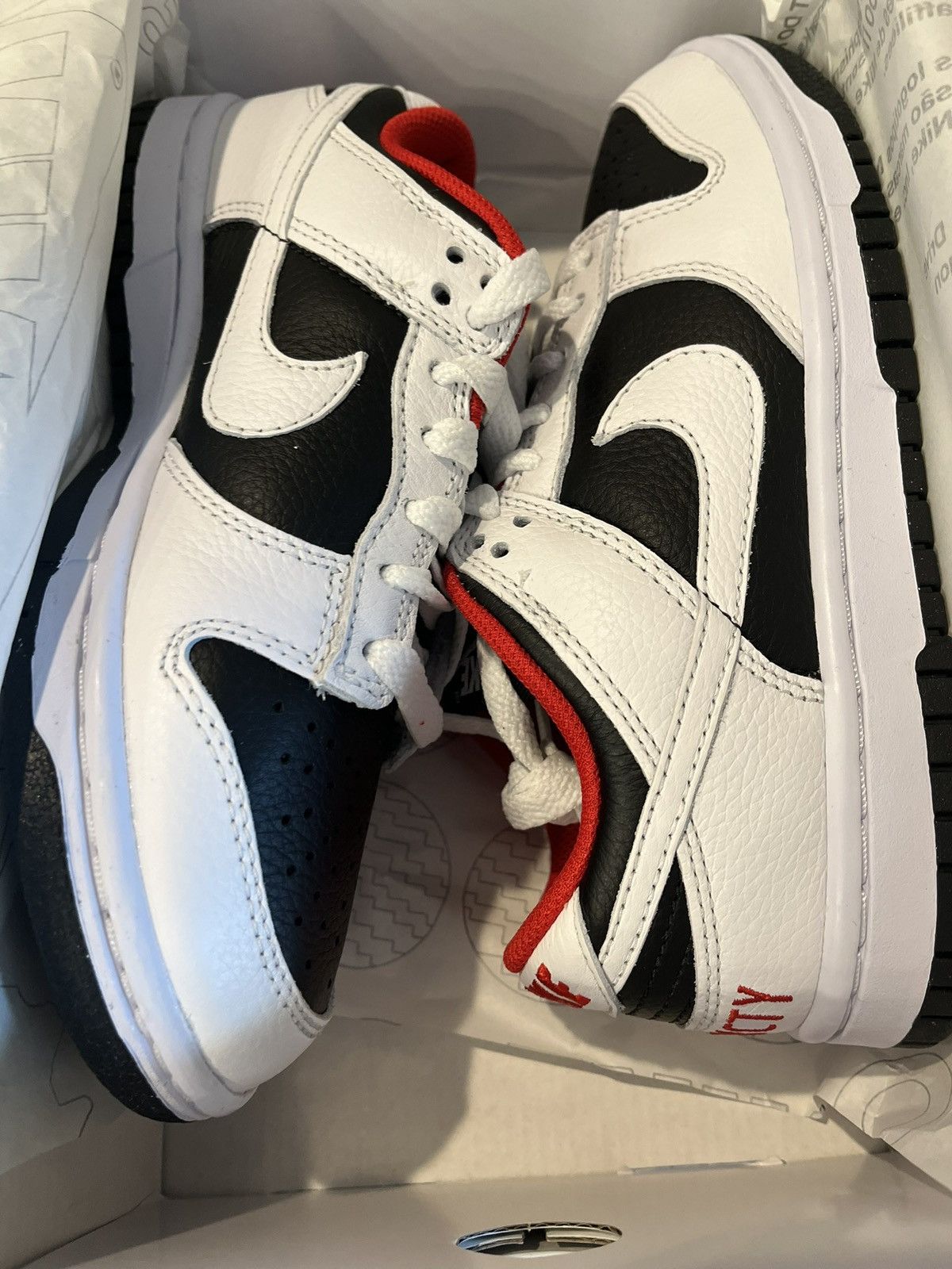 Nike Nike ID: Nike Dunk low (Reverse Panda) Size US 5 / IT 35 - 2 Thumbnail