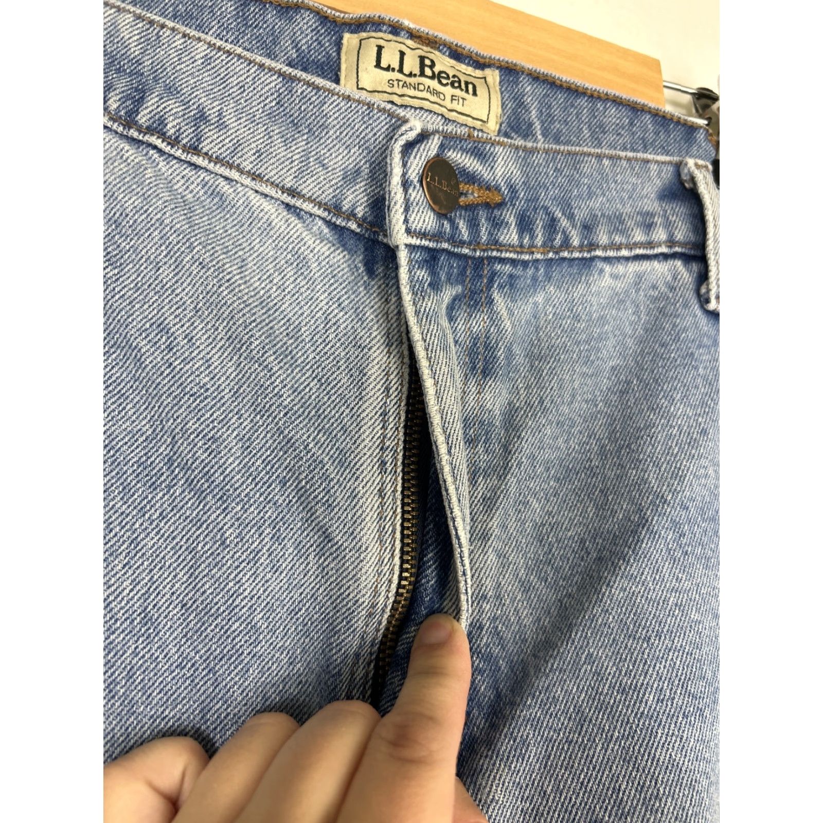 Vintage LL Bean Jeans Light Wash 40x29 Straight Regular Fit Men Blue Pockets Stains Size US 40 / EU 56 - 7 Thumbnail