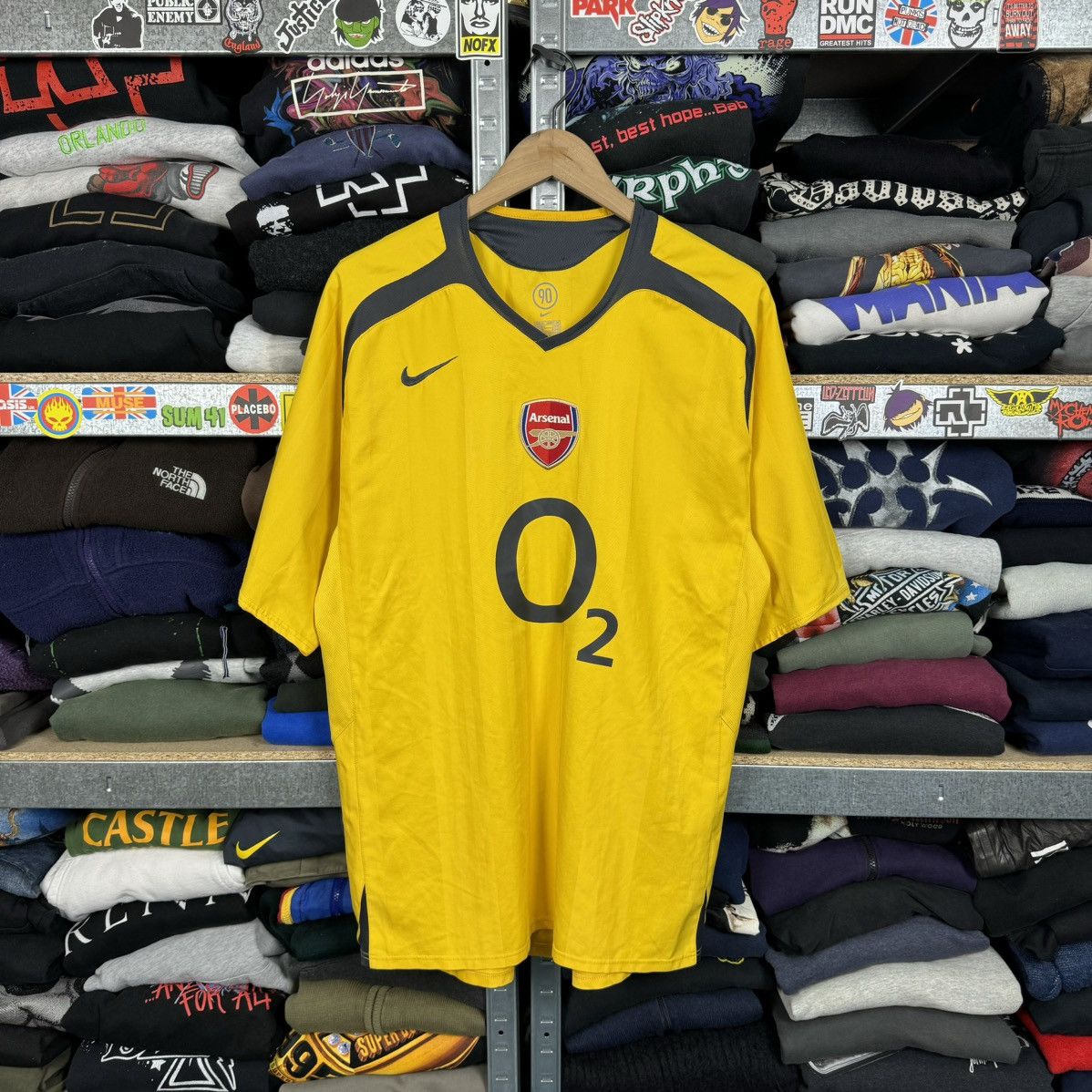 Image of 2005/06 Nike Arsenal O2 Away Henry Era Soccer Jersey Shirt in Yellow, Men's (Size XL)