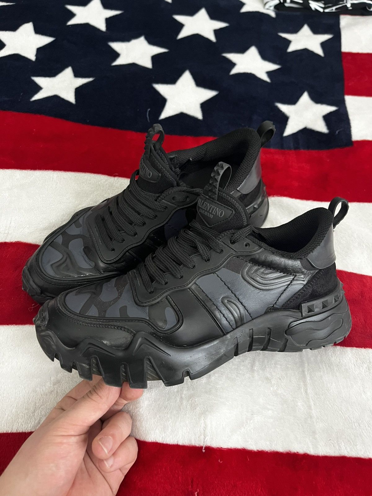 Valentino Valentino Garavani Black Camo Chunky Sneakers Size 41 Size US 8 / EU 41 - 2 Thumbnail