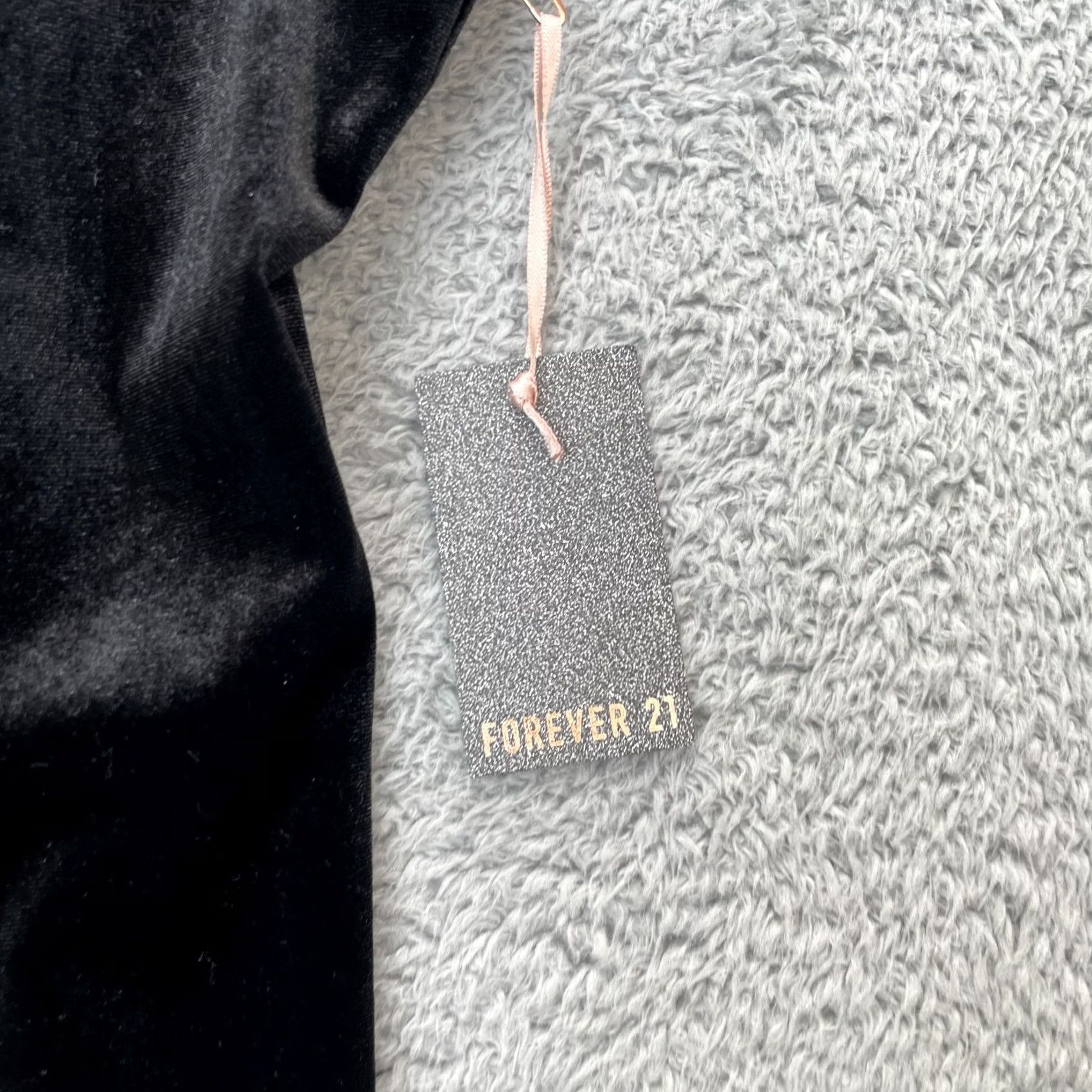 Forever 21 FOREVER 21 Dress Womens L Black Velvet Spaghetti Strap Bodycon Mini Sleeveless Square Neck Size L / US 10 / IT 46 - 6 Thumbnail