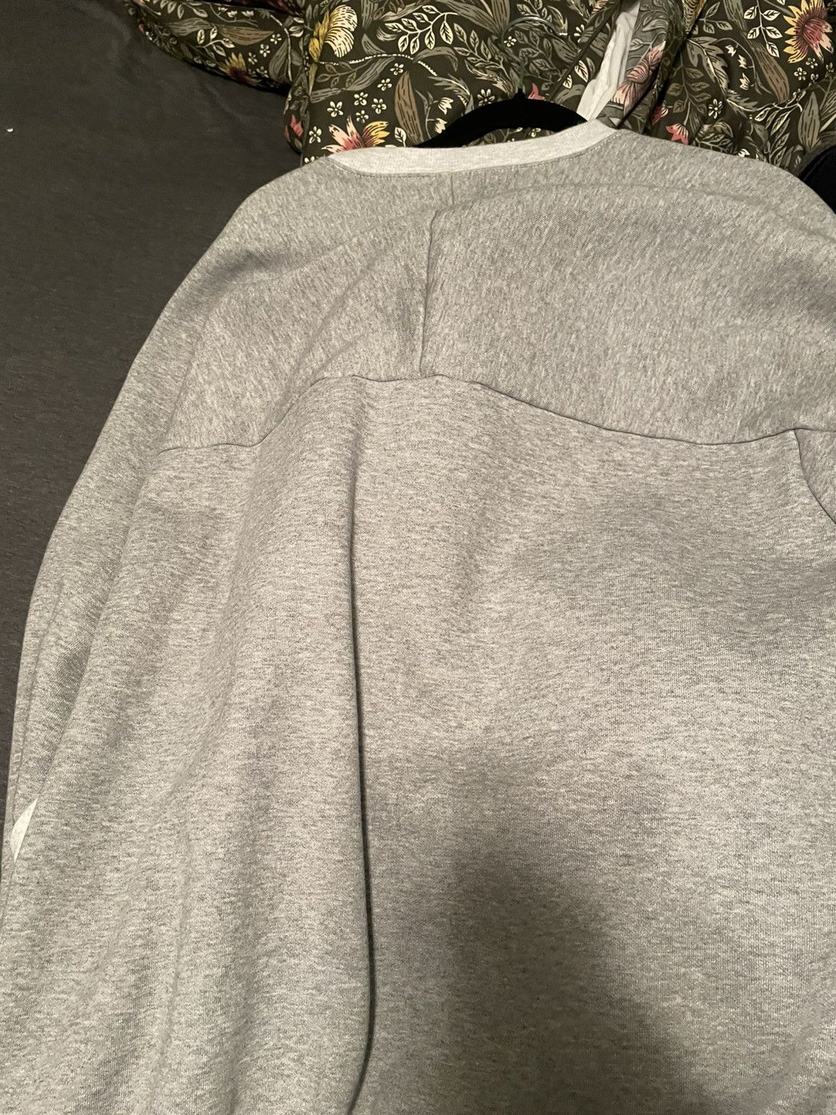 Carhartt Wip Tonaire sweatshirt Size US XL / EU 56 / 4 - 5 Thumbnail