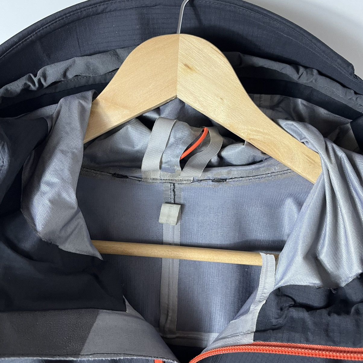 Haglofs Haglöfs Gore-Tex Black Waterproof Windbreaker Jacket Outdoor Size US L / EU 52-54 / 3 - 8 Thumbnail