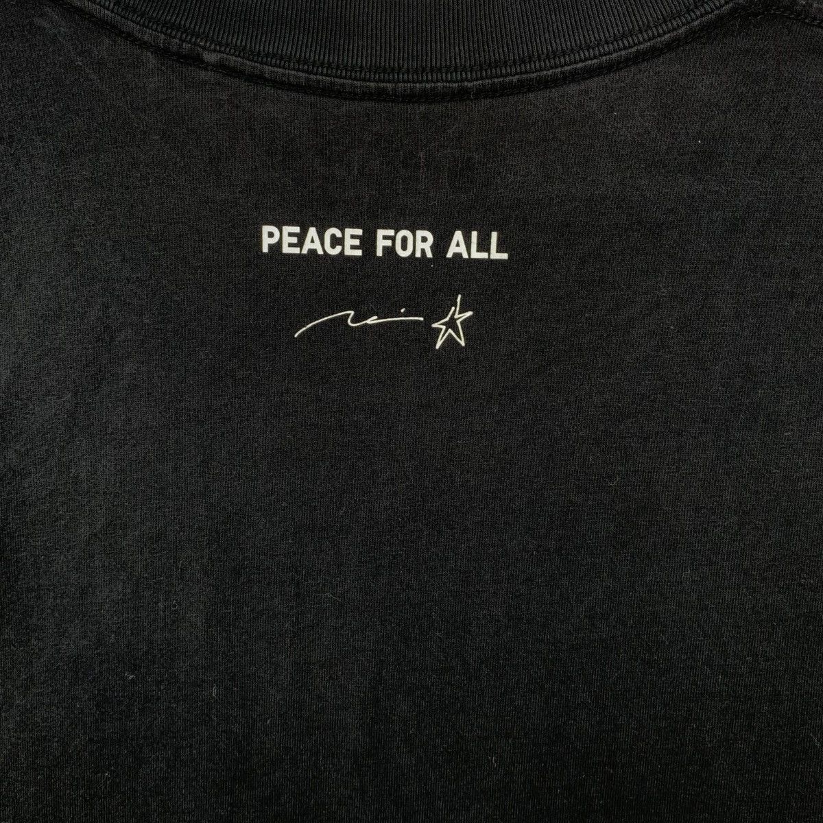 Uniqlo UNIQLO x REI INAMOTO Peace For All Illustration Love Tee Size XL / US 12-14 / IT 48-50 - 6 Thumbnail