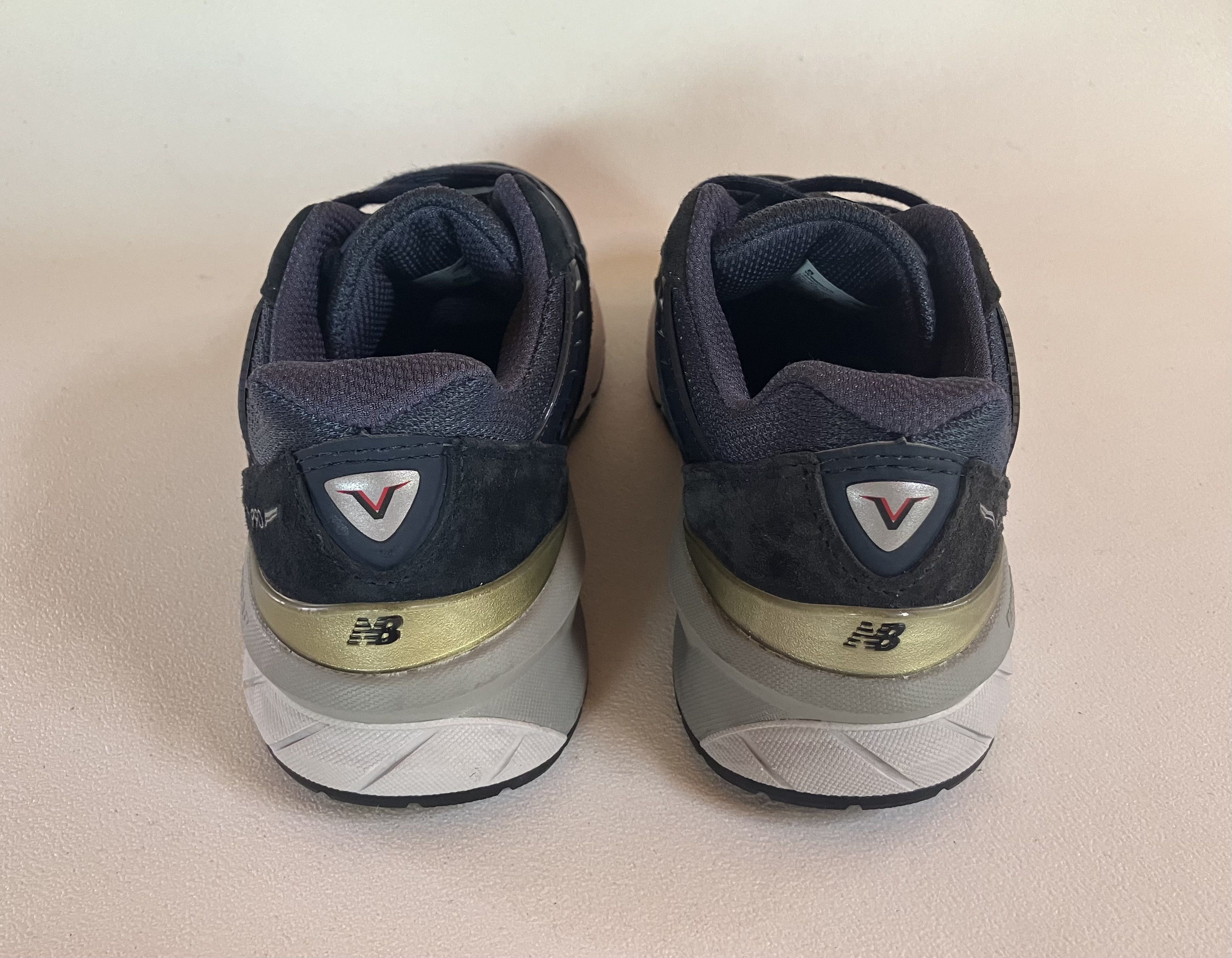 New Balance New Balance Made in USA 990 v5 - Navy Size US 7 / IT 37 - 3 Thumbnail